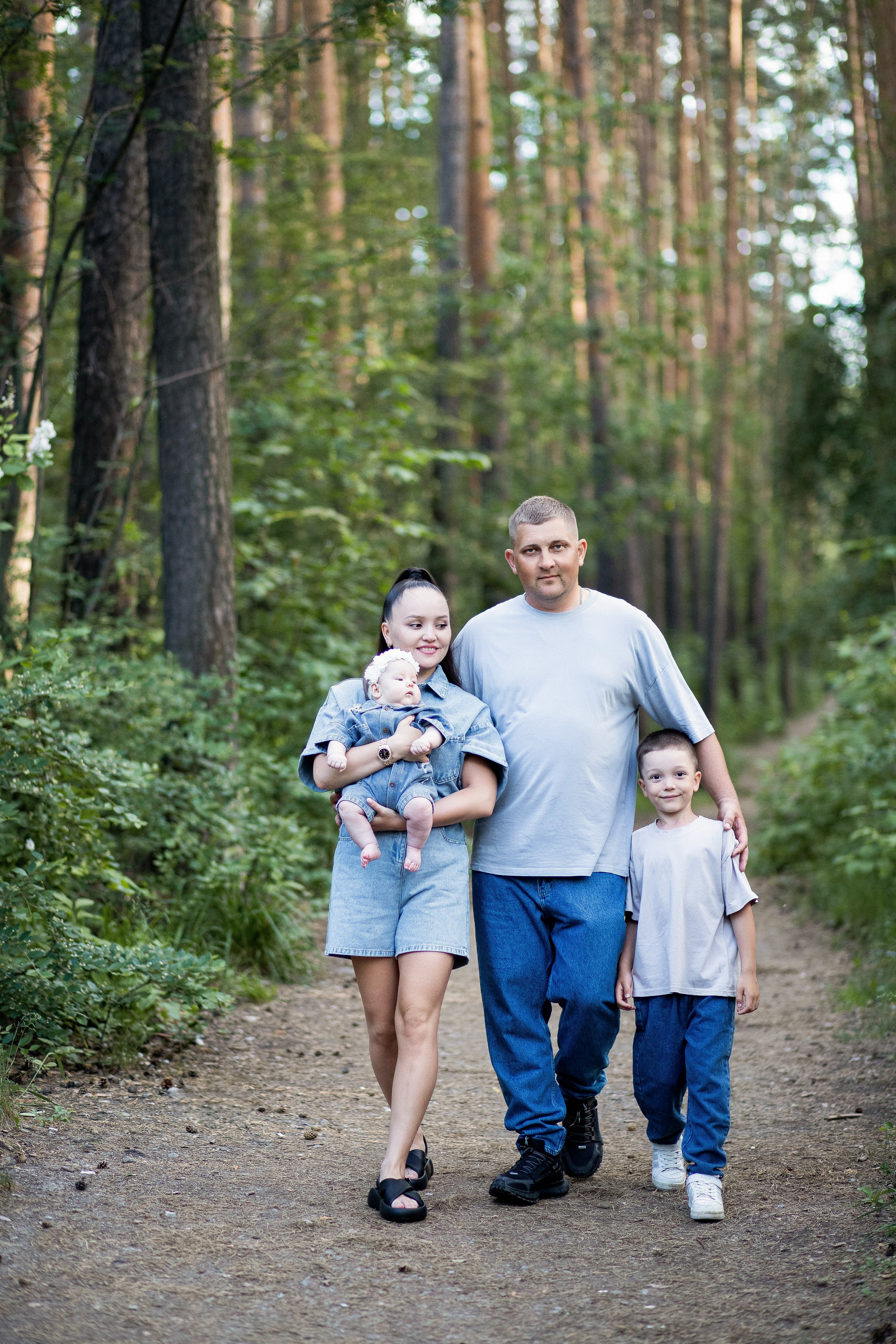 Арина, Кирилл, Аристарх и Афина. Семейный фотограф в Екатеринбурге и Красноуфимске Евгения Лягаева