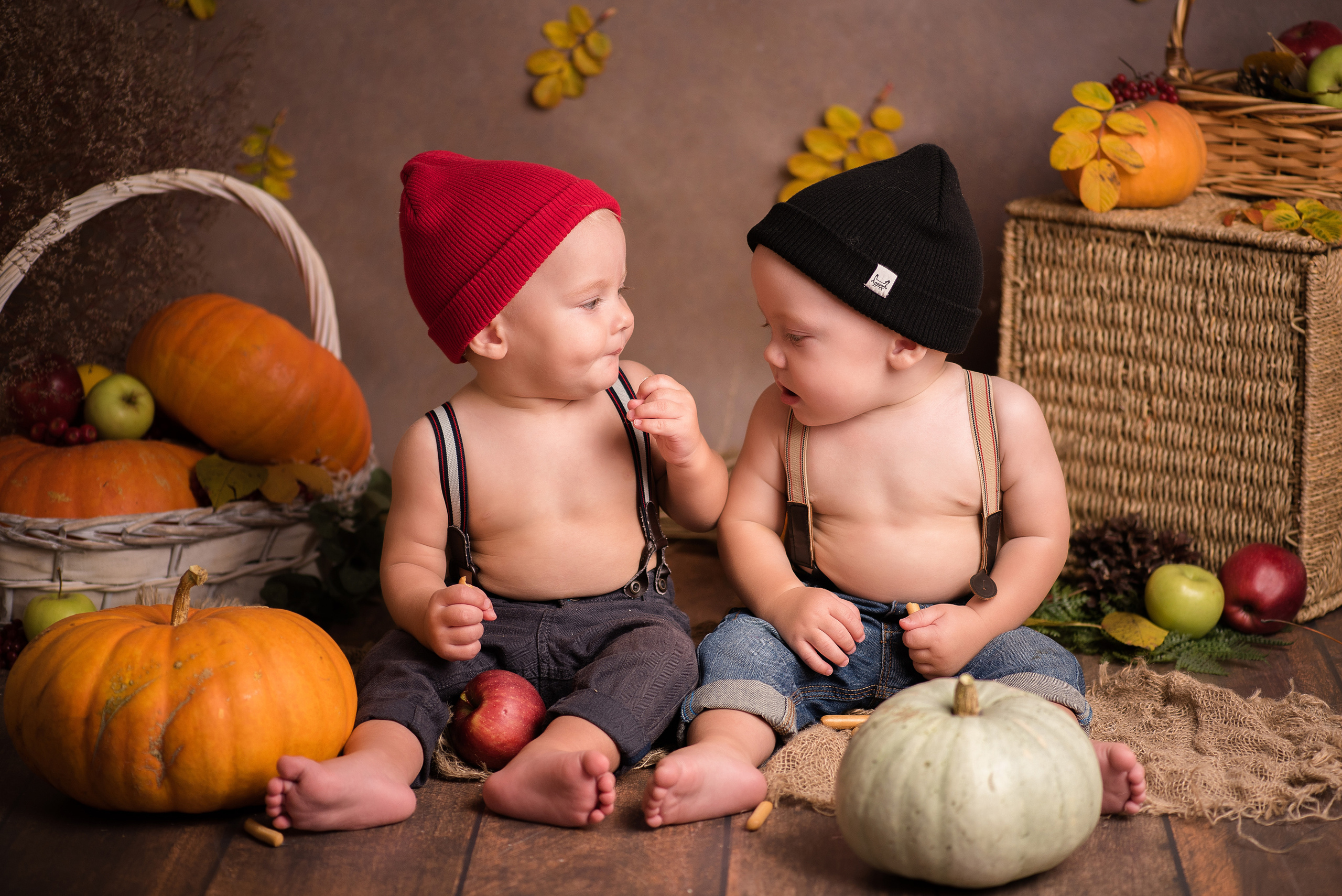 Ян и Савелий, 1 годик. Фотограф новорожденных и детский фотограф в Екатеринбурге Ксени