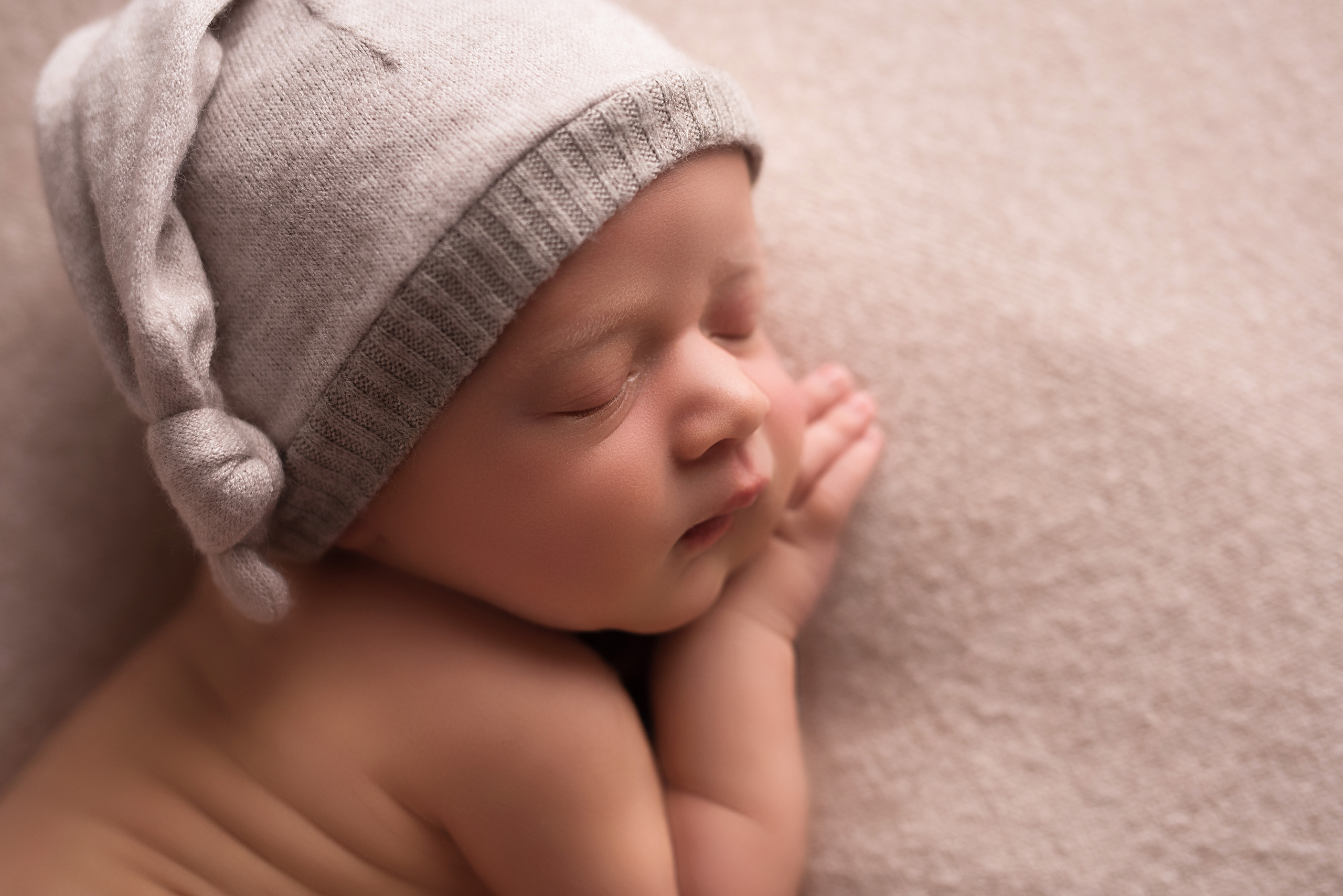 Руслан, 12 дней. Фотограф новорожденных и детский фотограф в Екатеринбурге Ксени