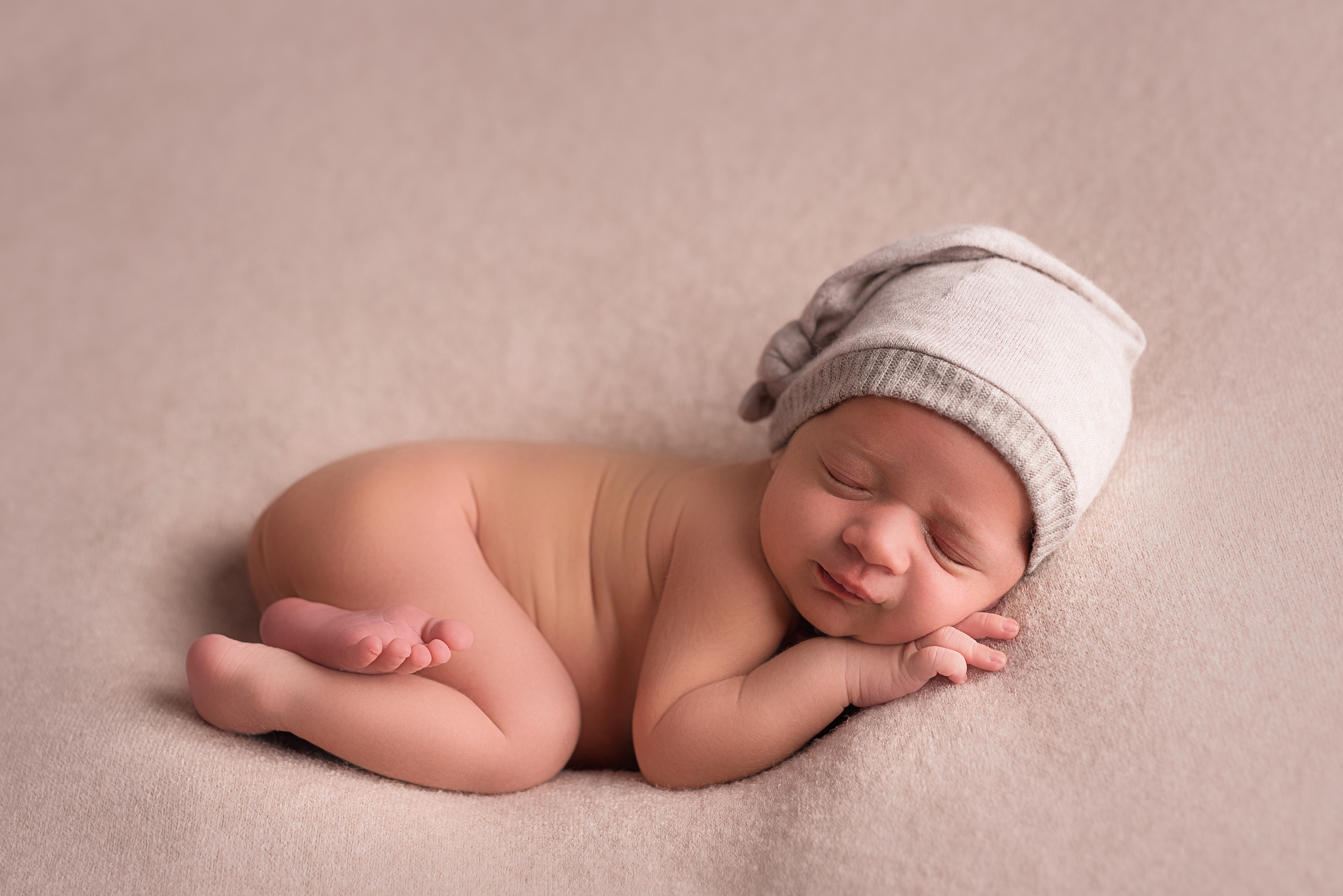 Руслан, 12 дней. Фотограф новорожденных и детский фотограф в Екатеринбурге Ксени