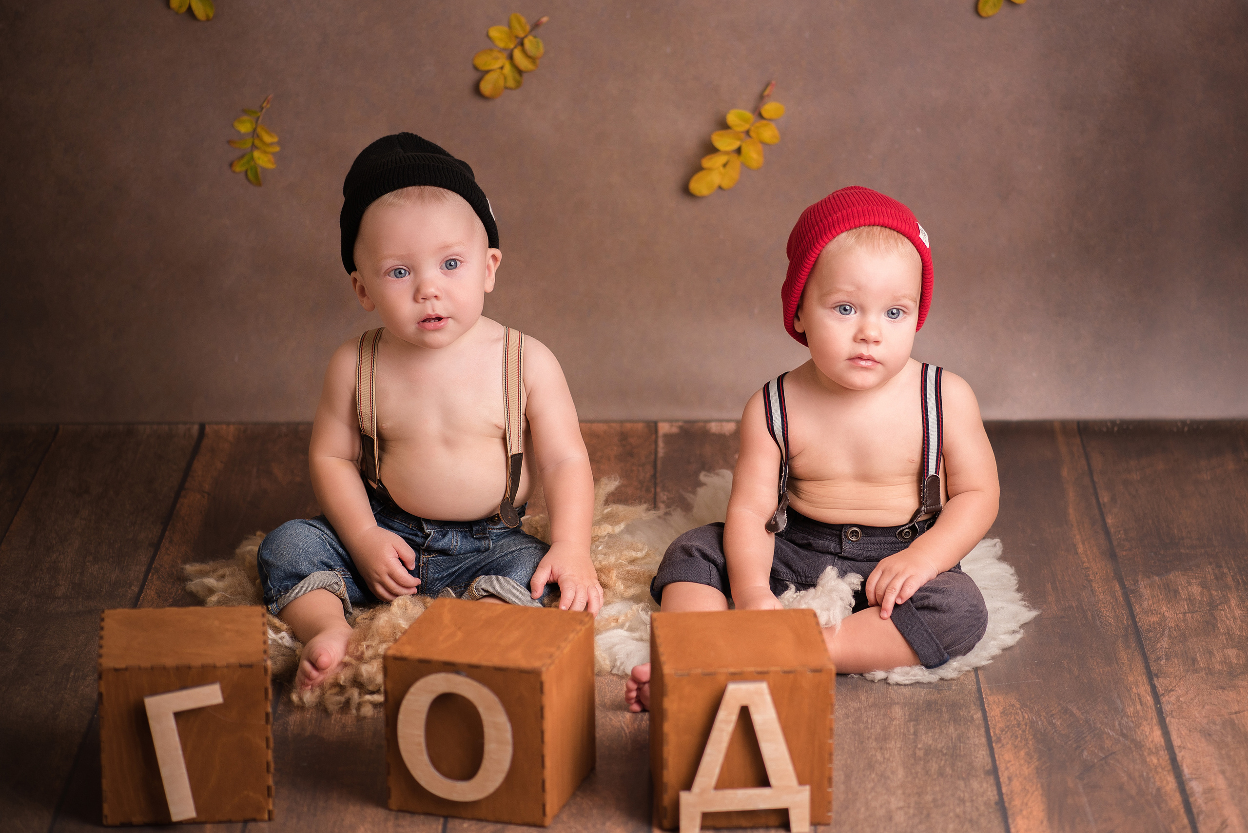 Ян и Савелий, 1 годик. Фотограф новорожденных и детский фотограф в Екатеринбурге Ксени