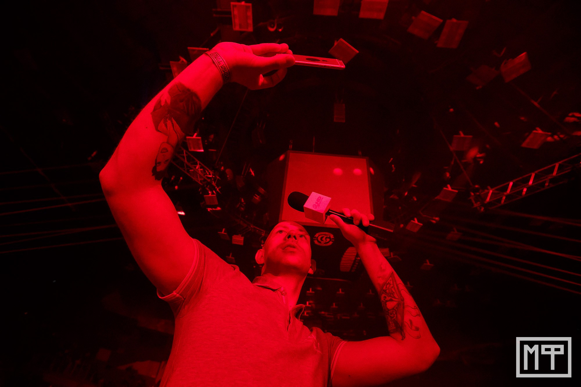 «МАЯТНИК ФУКО». Рабочая сторона — бизнес портрет и репортаж в Санкт-Петербурге