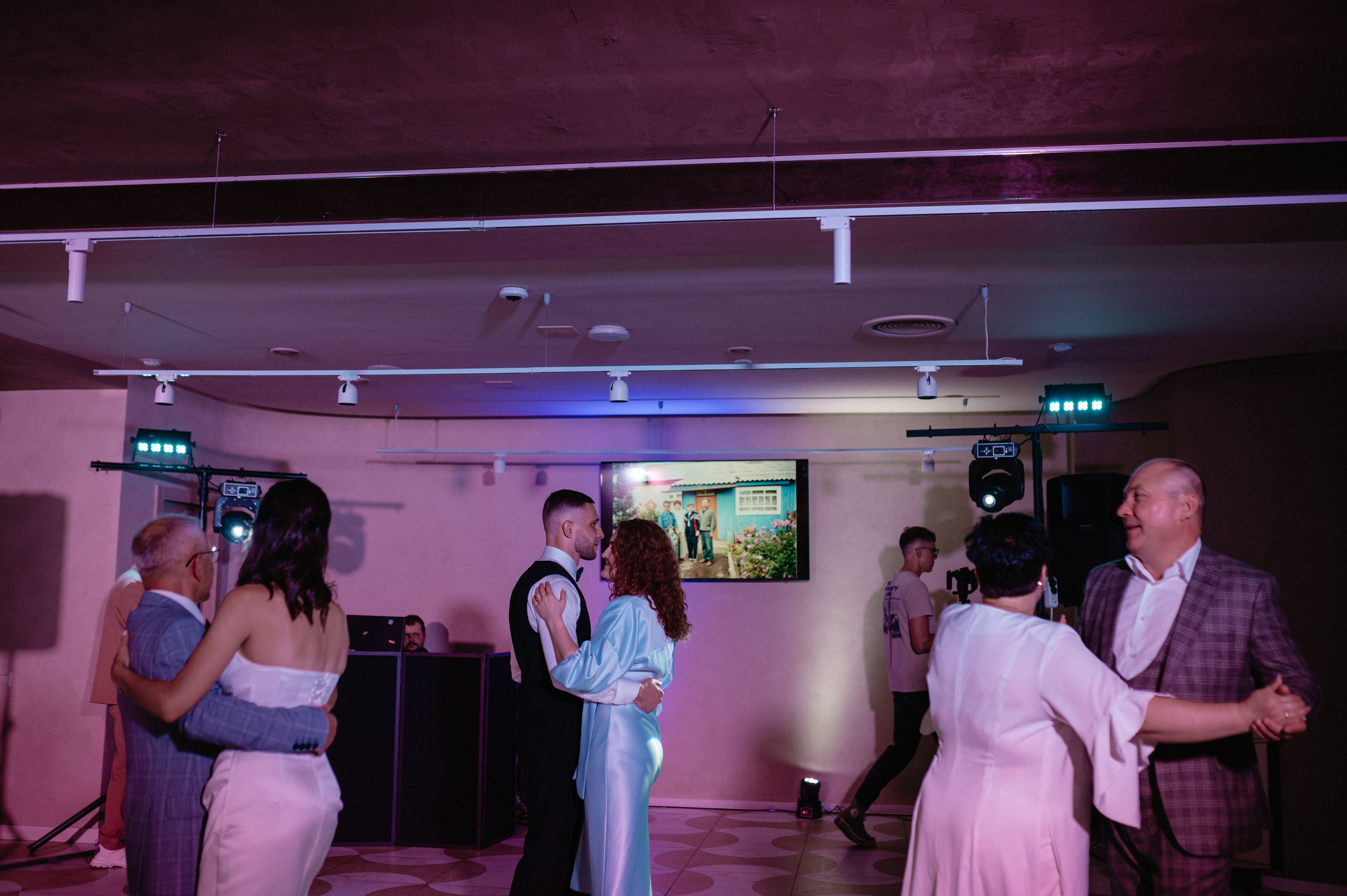 03.08.2024. RETOUCH-HOUSE