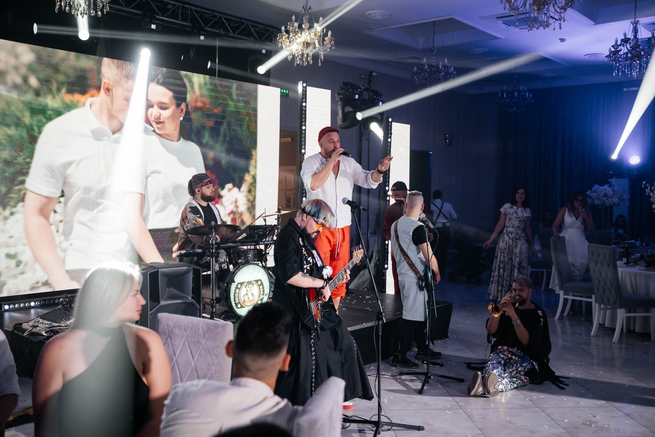 Виктор и Виктория. Свадебный фотограф Владимир Рябков