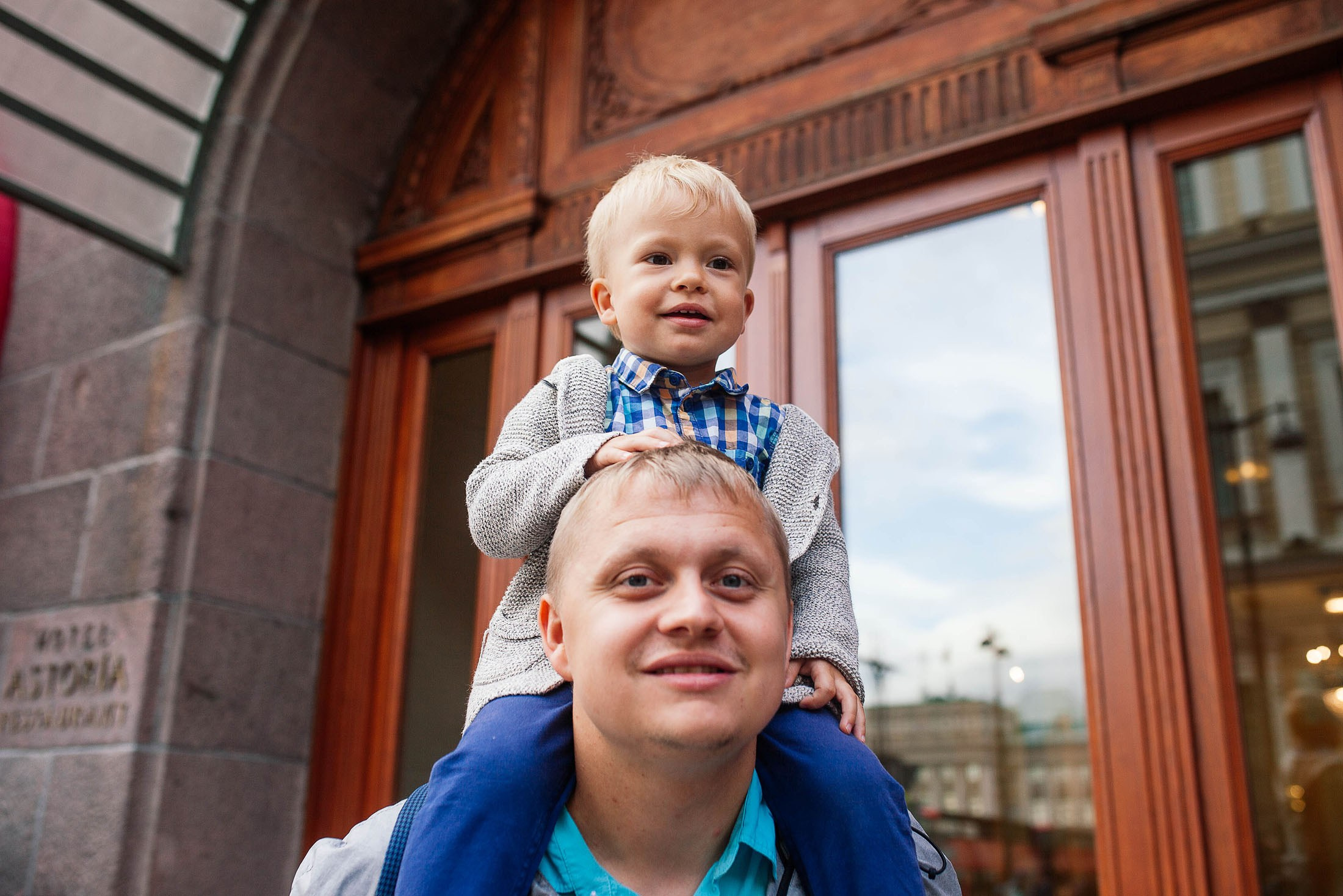 Семейная фотопрогулка. Семейный фотограф Толстикова Кристина