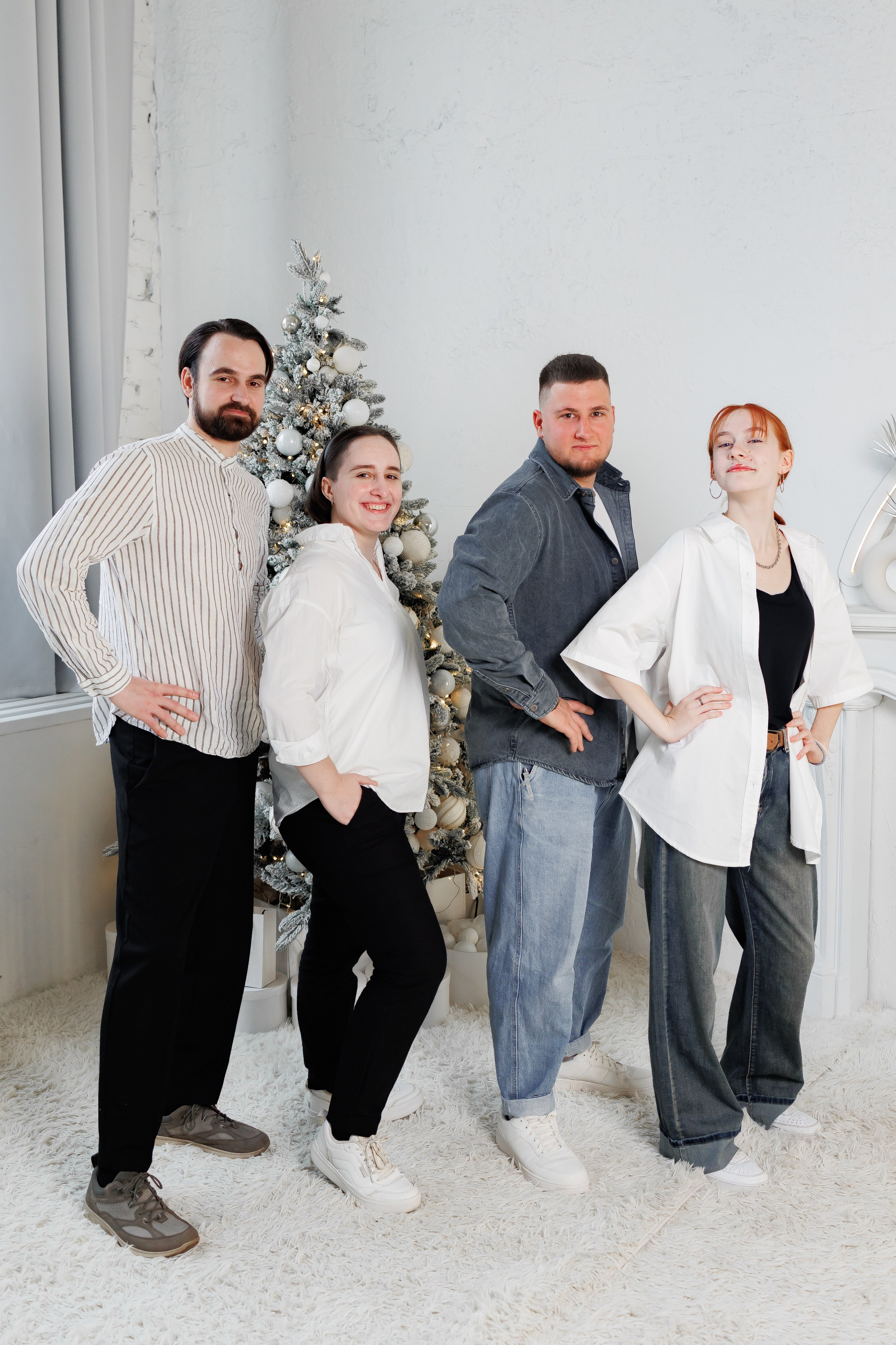 Семейная в фотостудии 16.11.24. Свадебный и контент фотограф в Нижнем Новгороде Владимир Пресняков