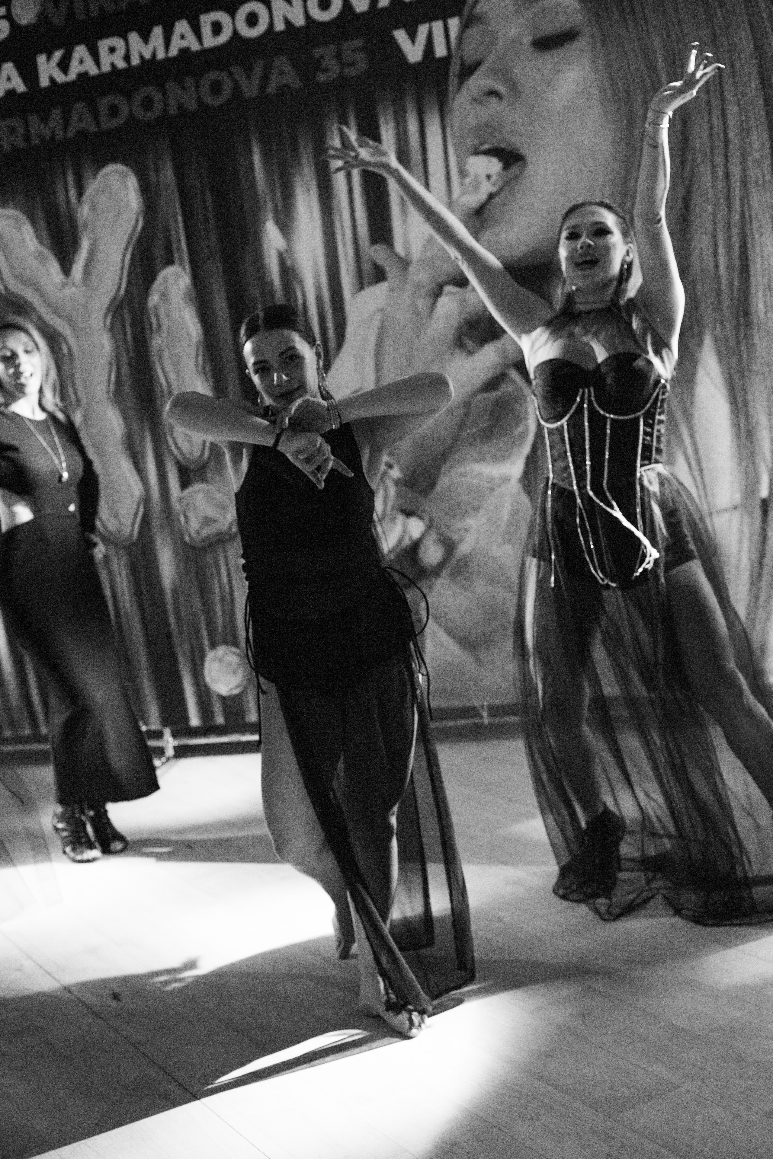 VIKA KARMADONOVA. Photokarish