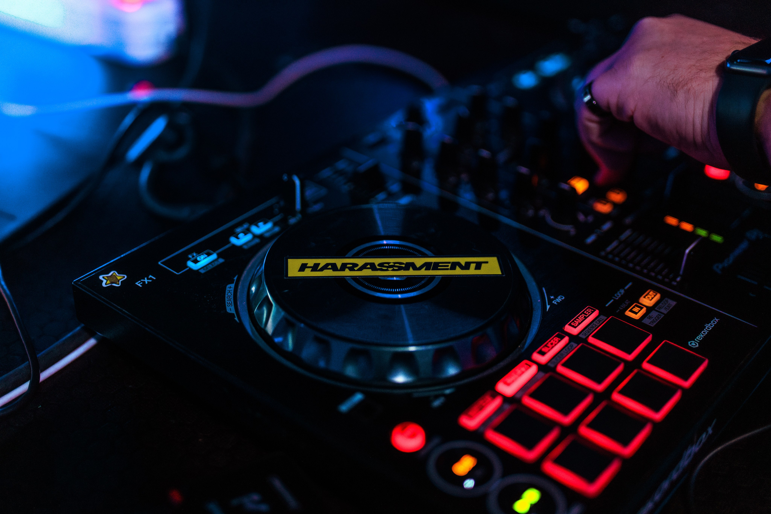 24.01.25 White party. Репортажный фотограф Екатеринбург | Яркий, качественный репортаж | Концерты, клубы, репортаж, праздники, корпоративы