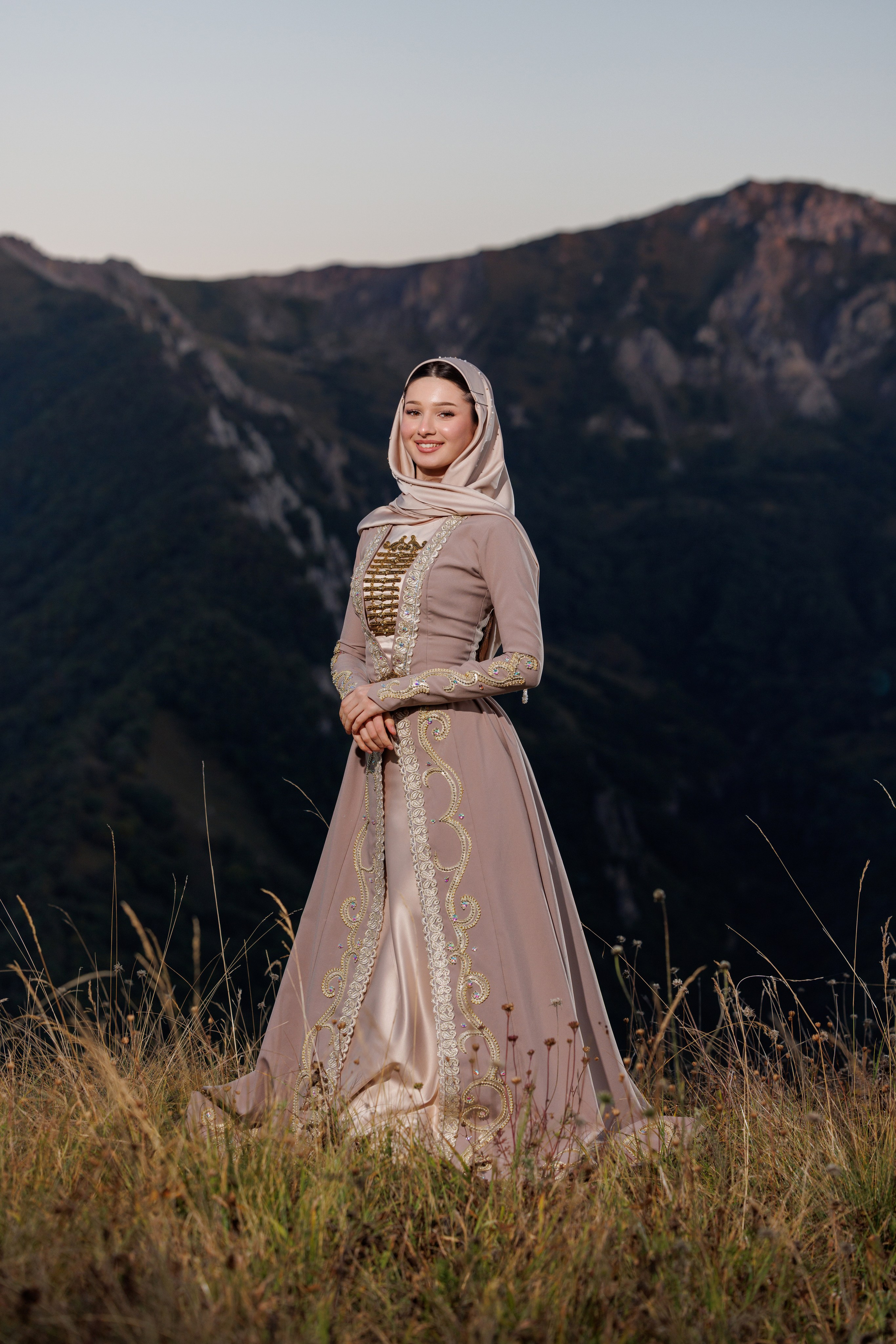 Фотосессия в Галанчоже с Анжелиной Дудаевой. Taysumoff