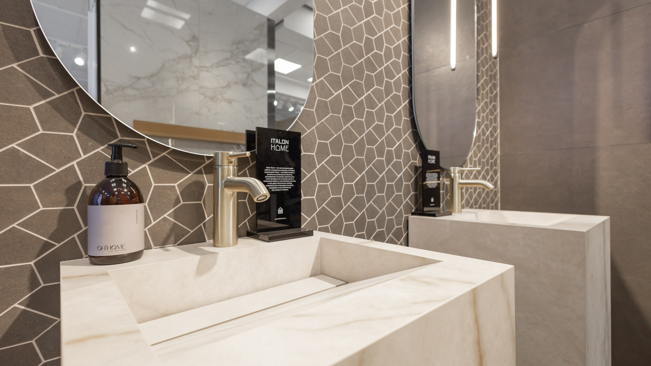 Интерьерная. Фотограф свадебный, репортажный, индивидуальный, фото для маркетплейсов, брендов, автосалонов