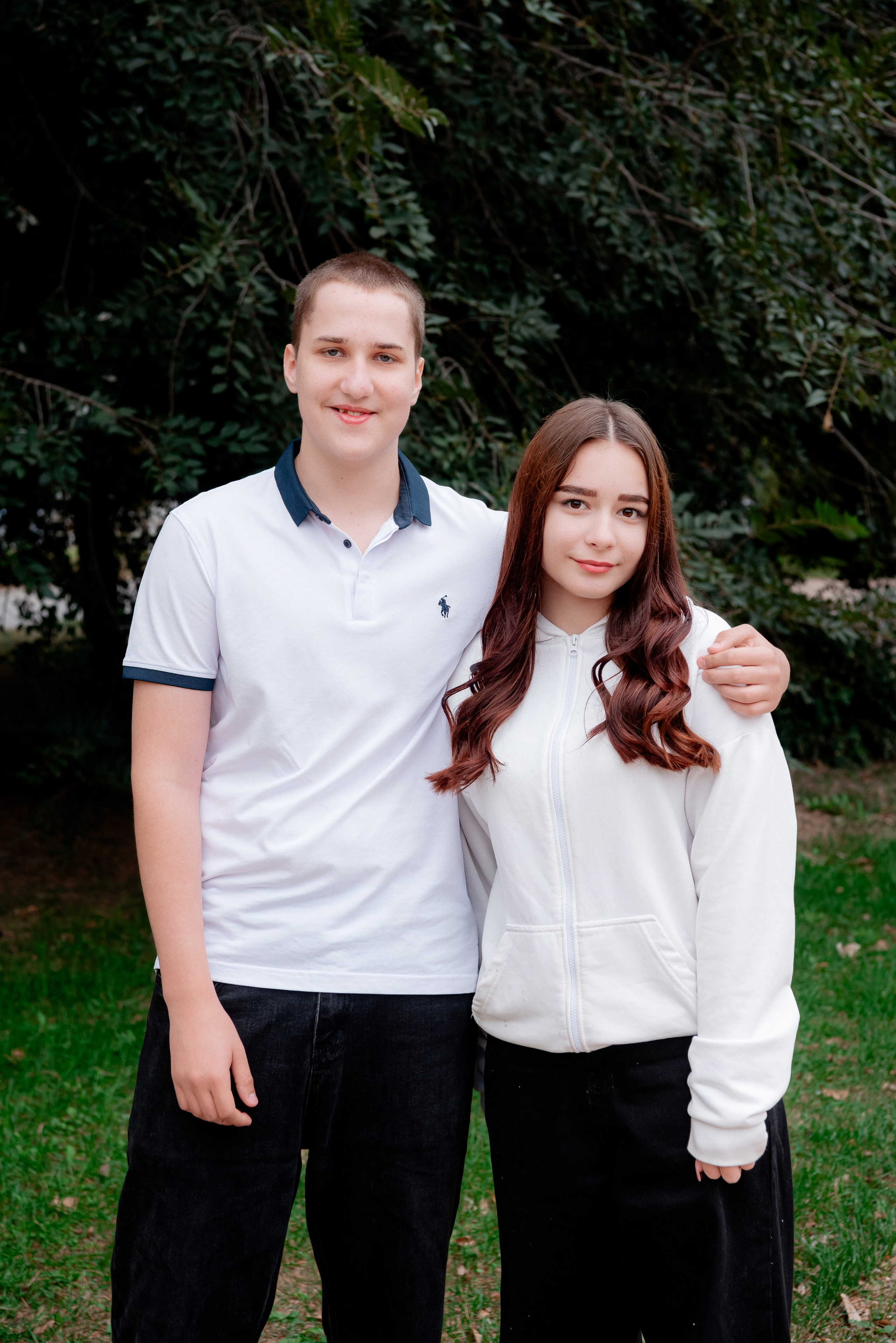 Фотосессия в парке для альбома школьники 9 класс. Фотограф в Волгограде и Волжском Александр Горбань