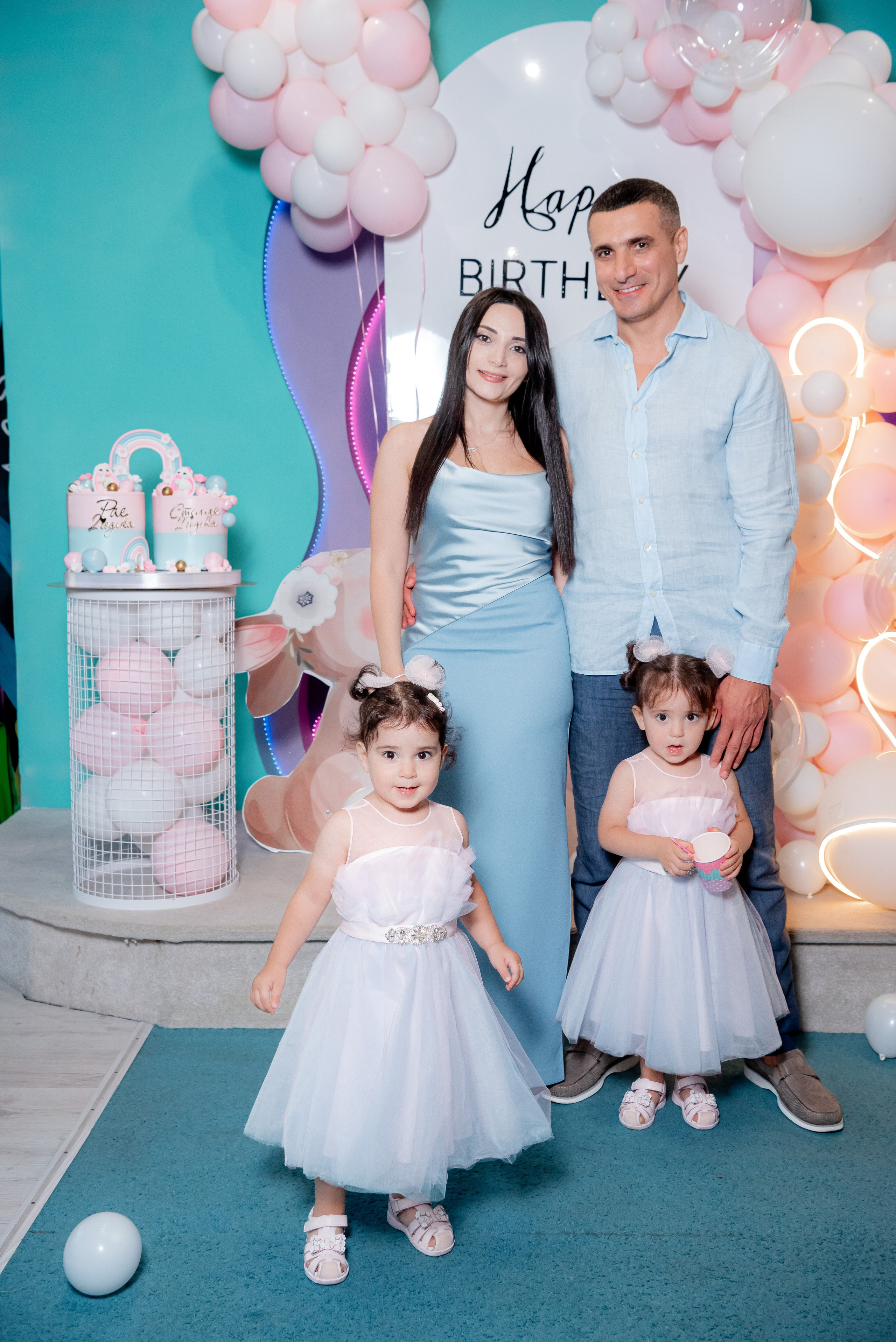 ДР Рая и Стелла в детская комната Сказочный Отель. Фотограф в Волгограде и Волжском Александр Горбань