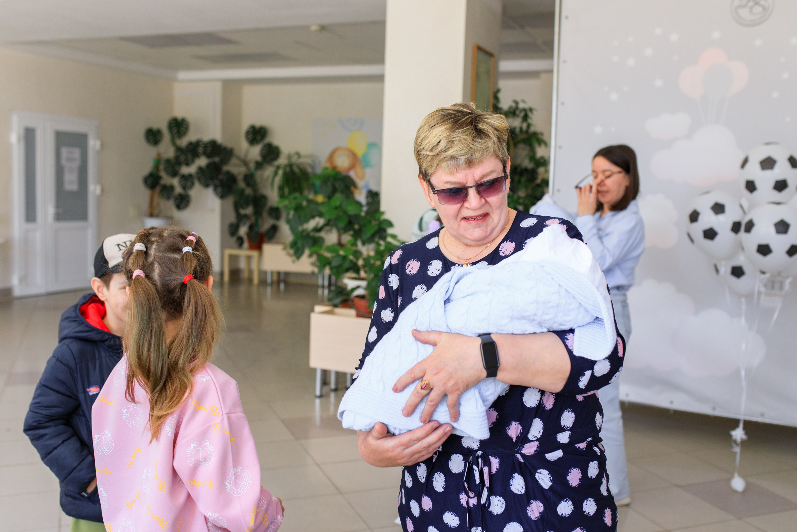 Съемка выписки из роддома. Фотограф в Уфе Ирина Идрисова