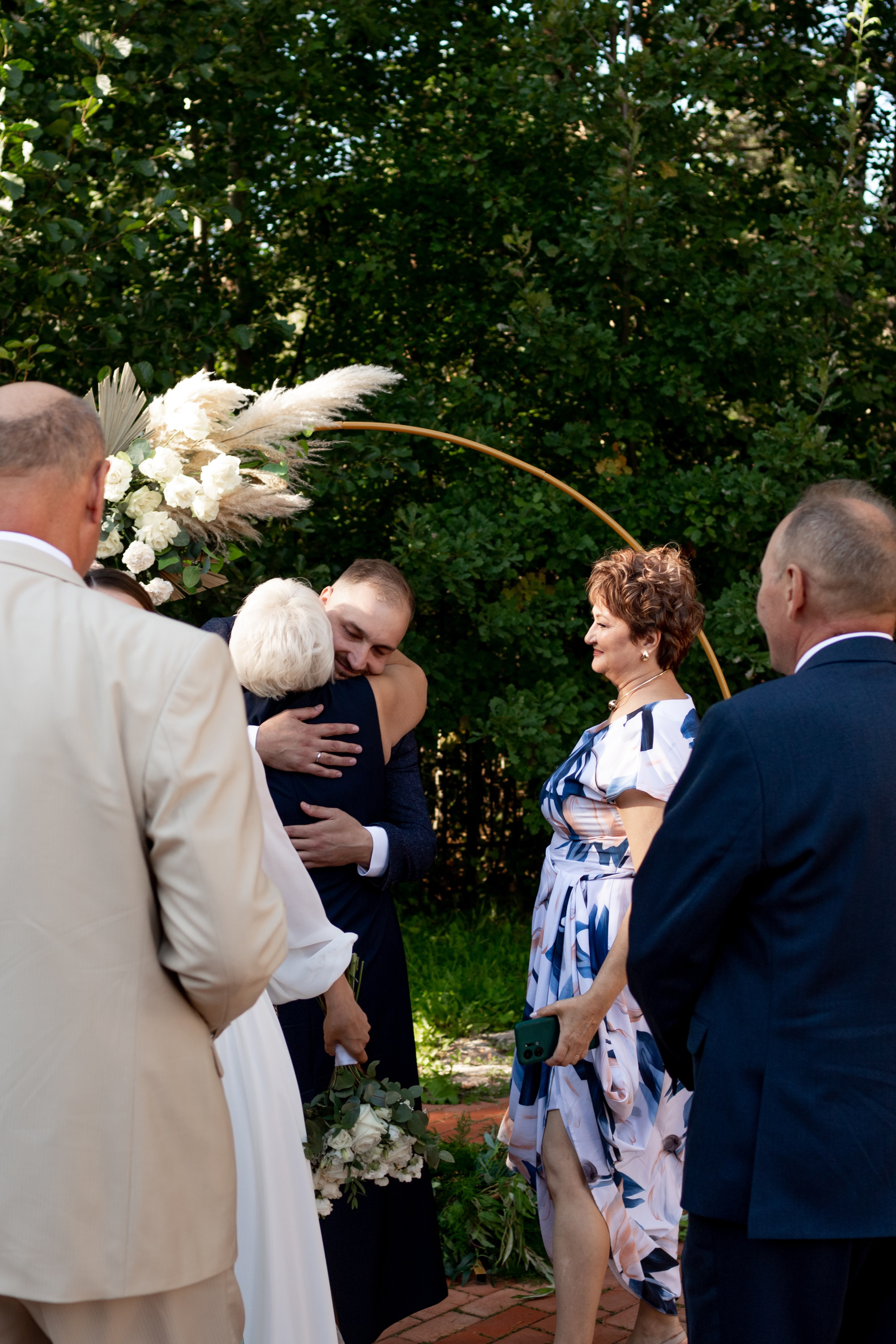 Свадебная фотопрогулка в Пушкине. Свадебный фотограф Кирилл Белый