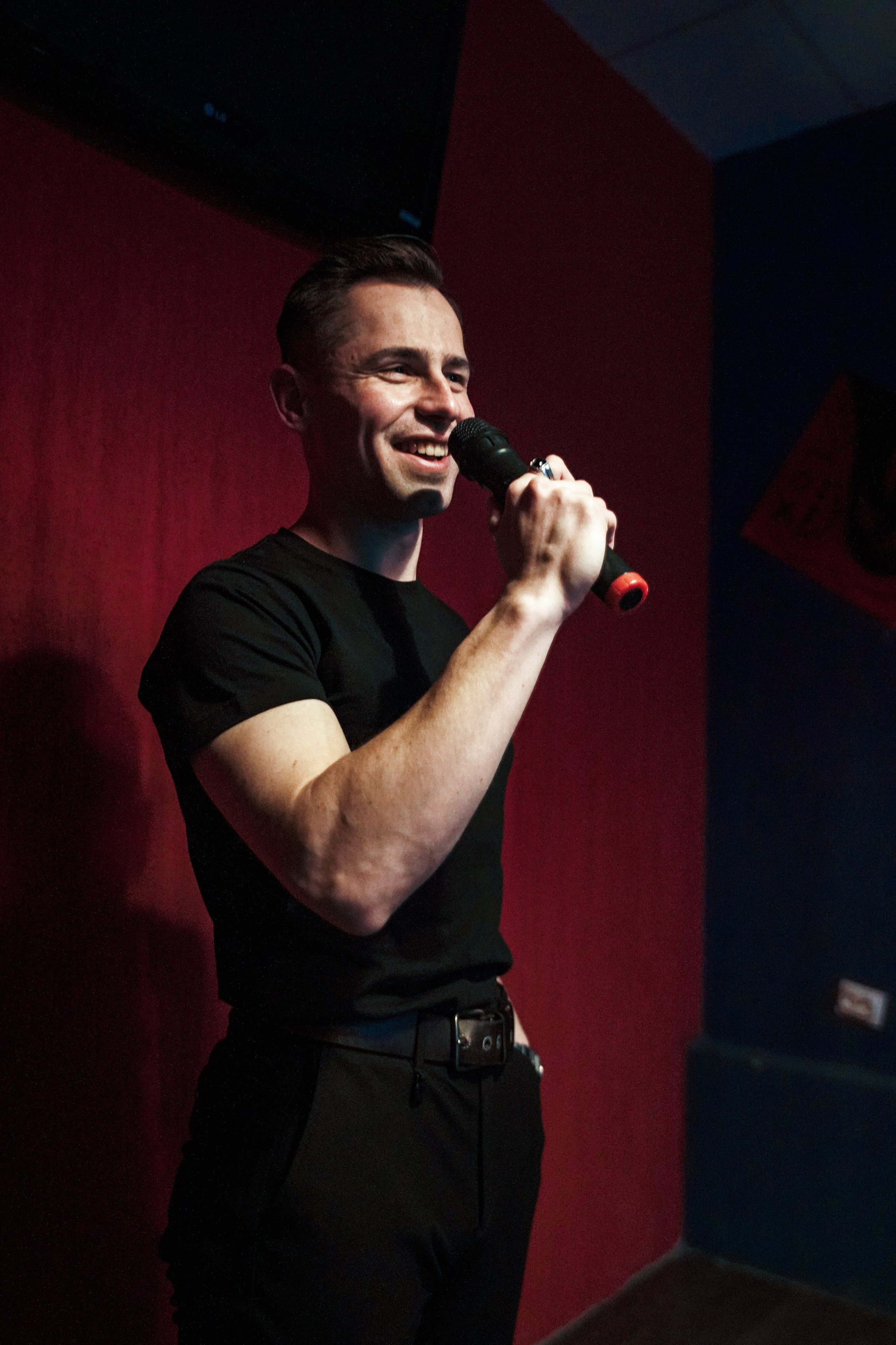 Дейтинг | Слава. ОЧЕНЬ ПЛОХОЙ ФОТОГРАФ