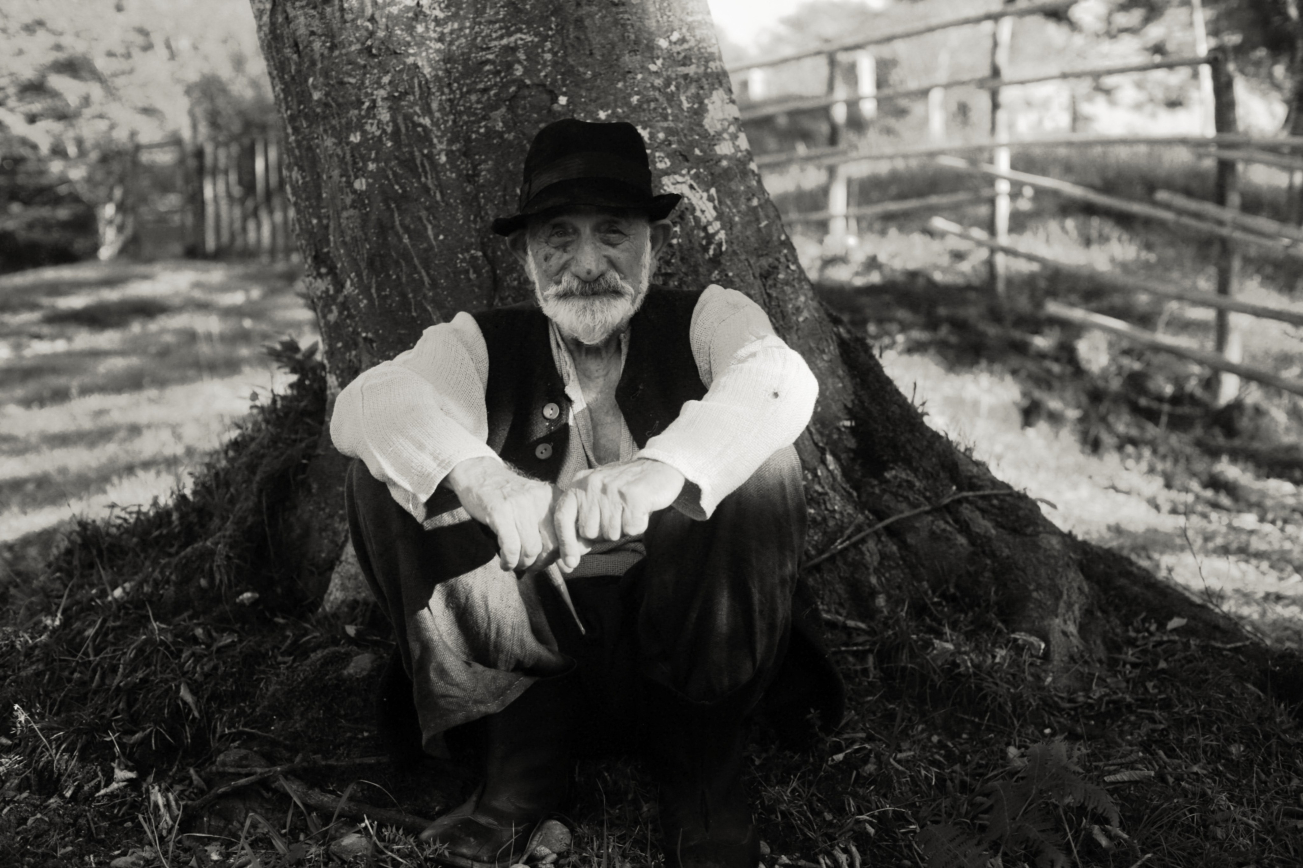 Кинематографическая съемка. Старик и дети. Ekaterina Beridze