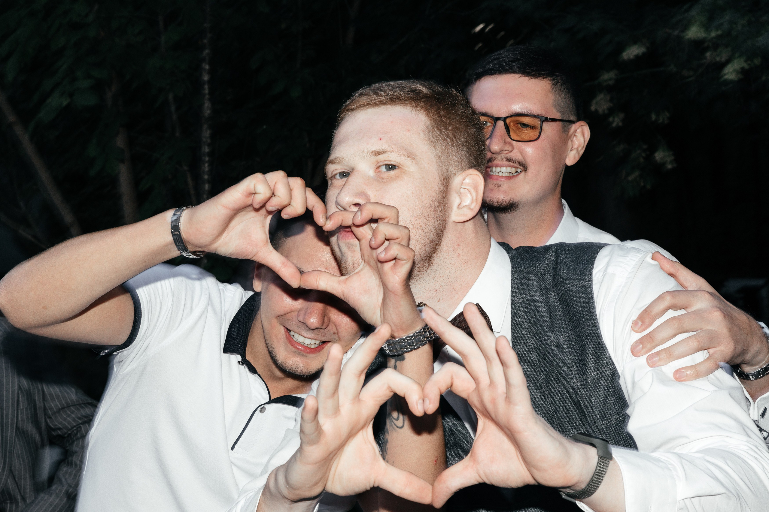 Свадебный фотограф Уфа — Руслан ГабдлисламовЖивые эмоции, красивые кадры, воспоминания на всю жизнь.Работаю по всей Республике Башкортоста. Свадебный фотограф Уфа Руслан Габдлисламов