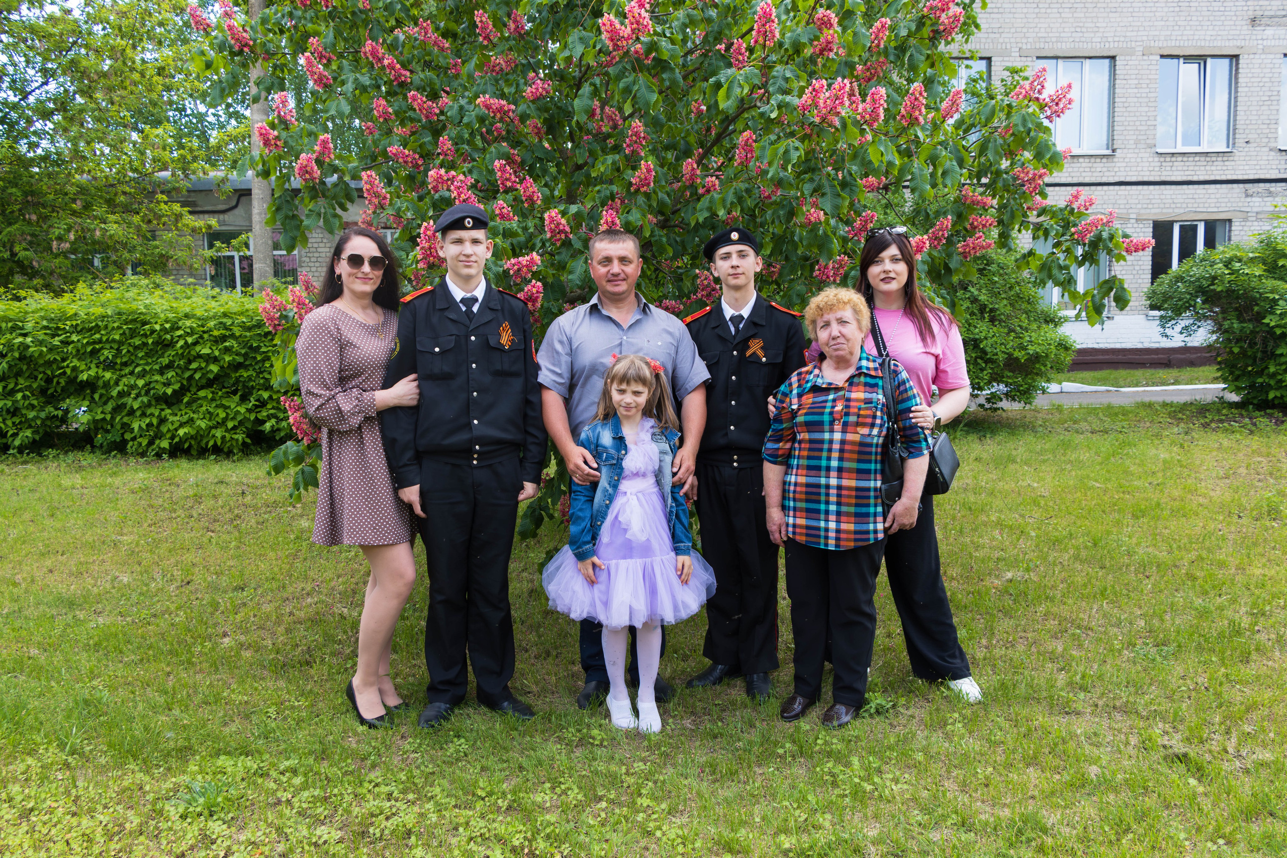 Последний звонок 2025 взвод 8"б». Фотограф Татьяна Матрос