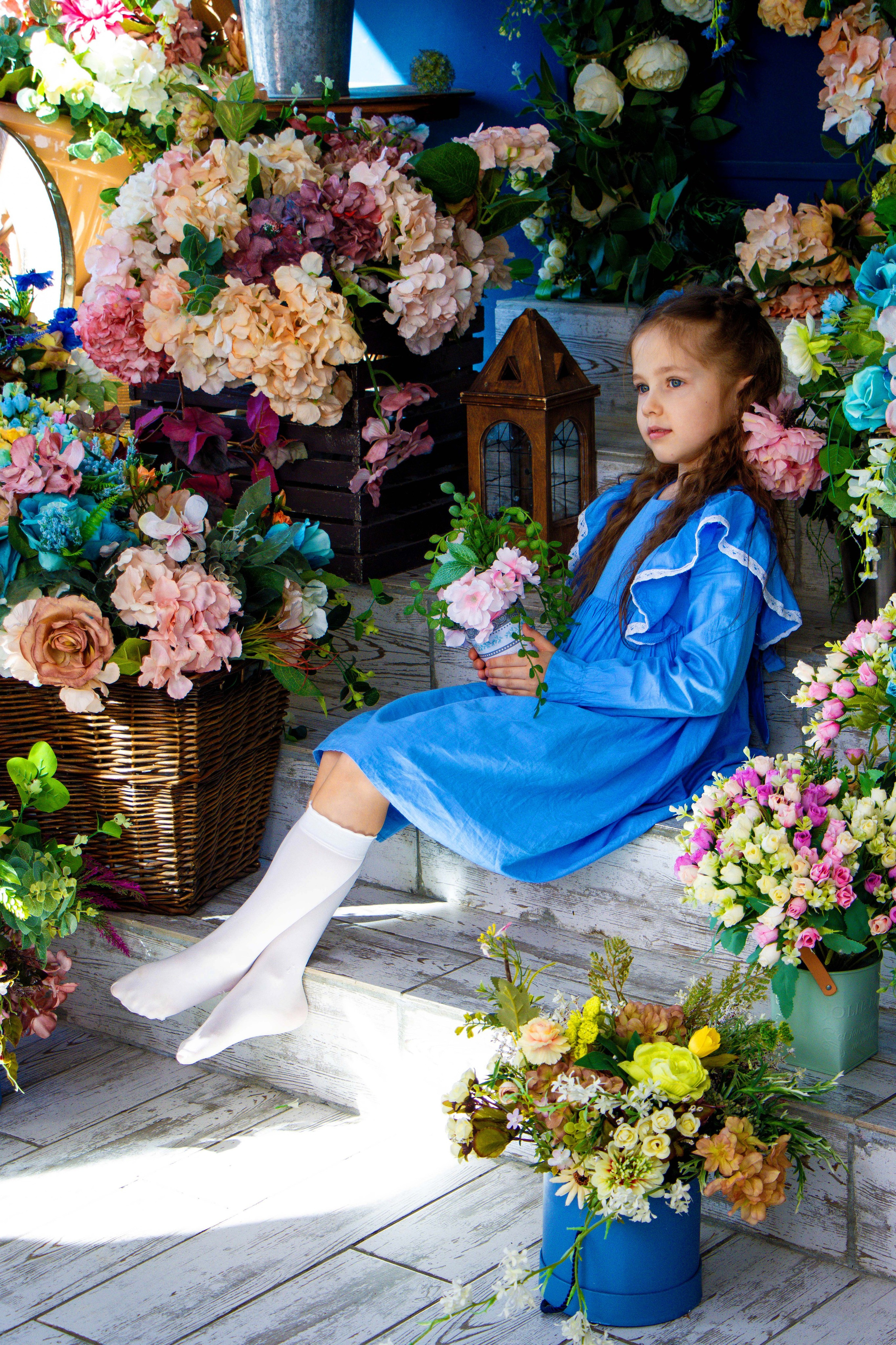 Девчонка в цветах. Фотограф Татьяна Матрос