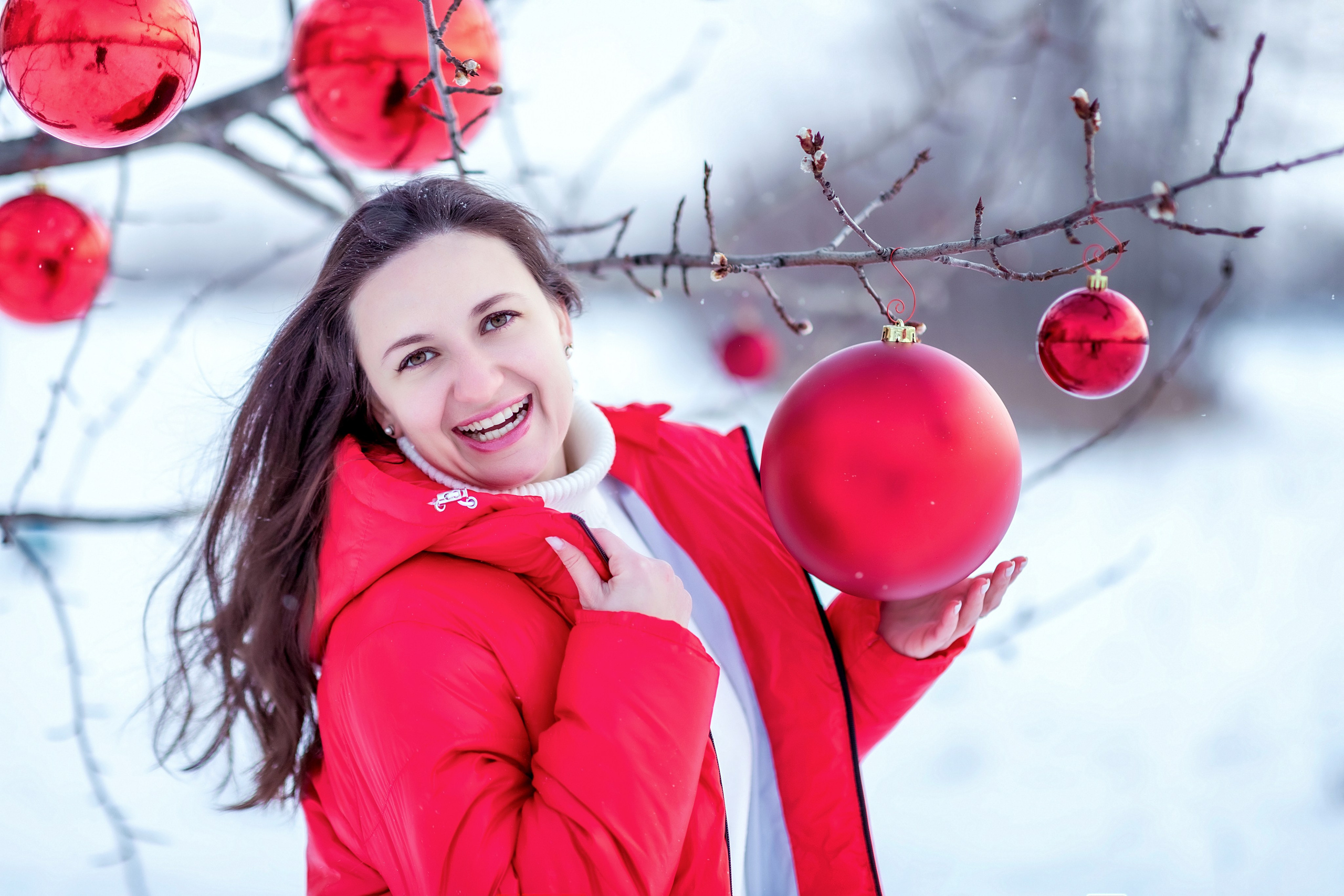 Фотопроект «Красные ШАРЫ». Фотограф Алина Лебедь
