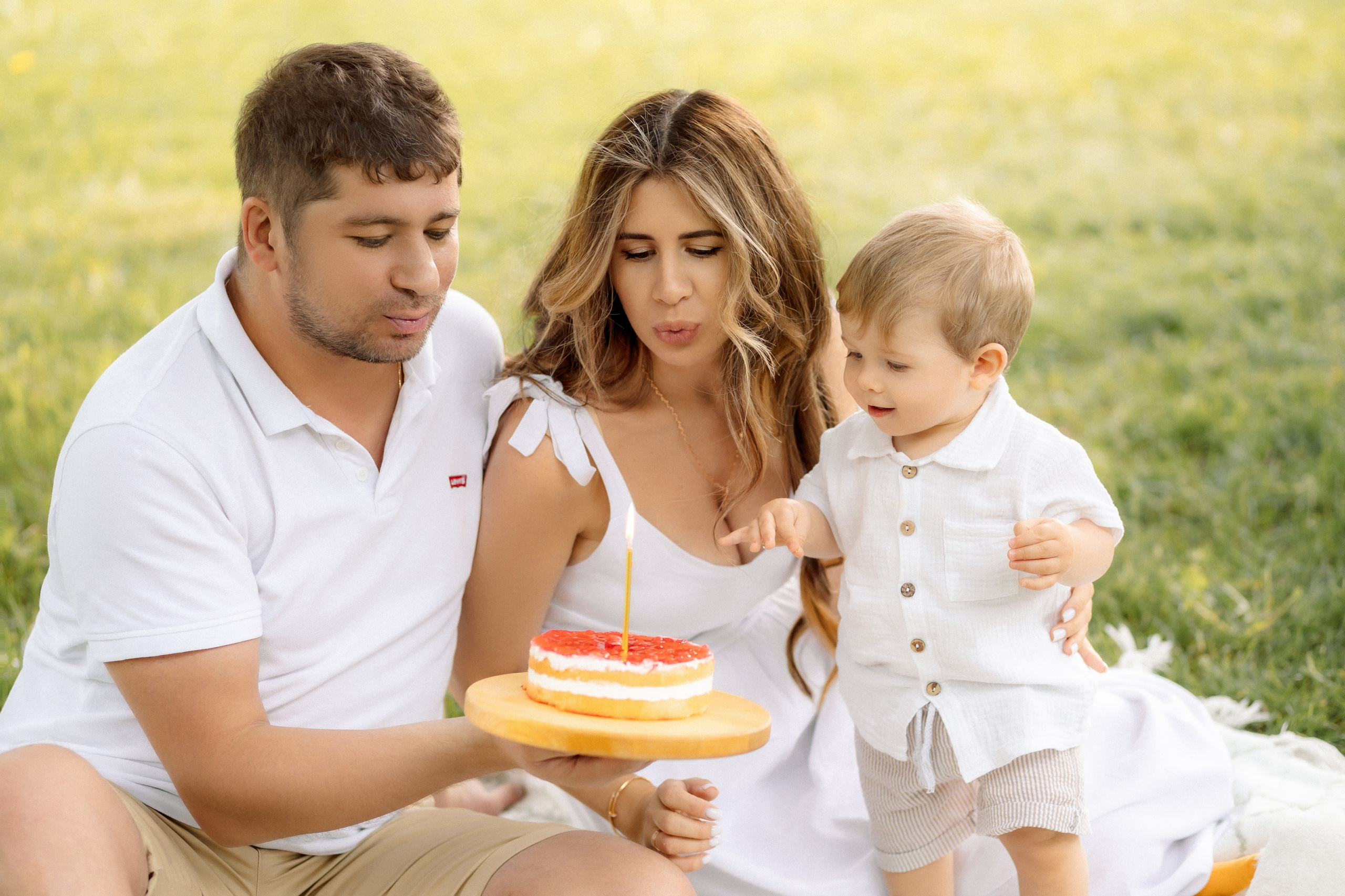 1 годик, фотосессия на природе. Зотова Алена — семейный и женский фотограф в Зеленограде