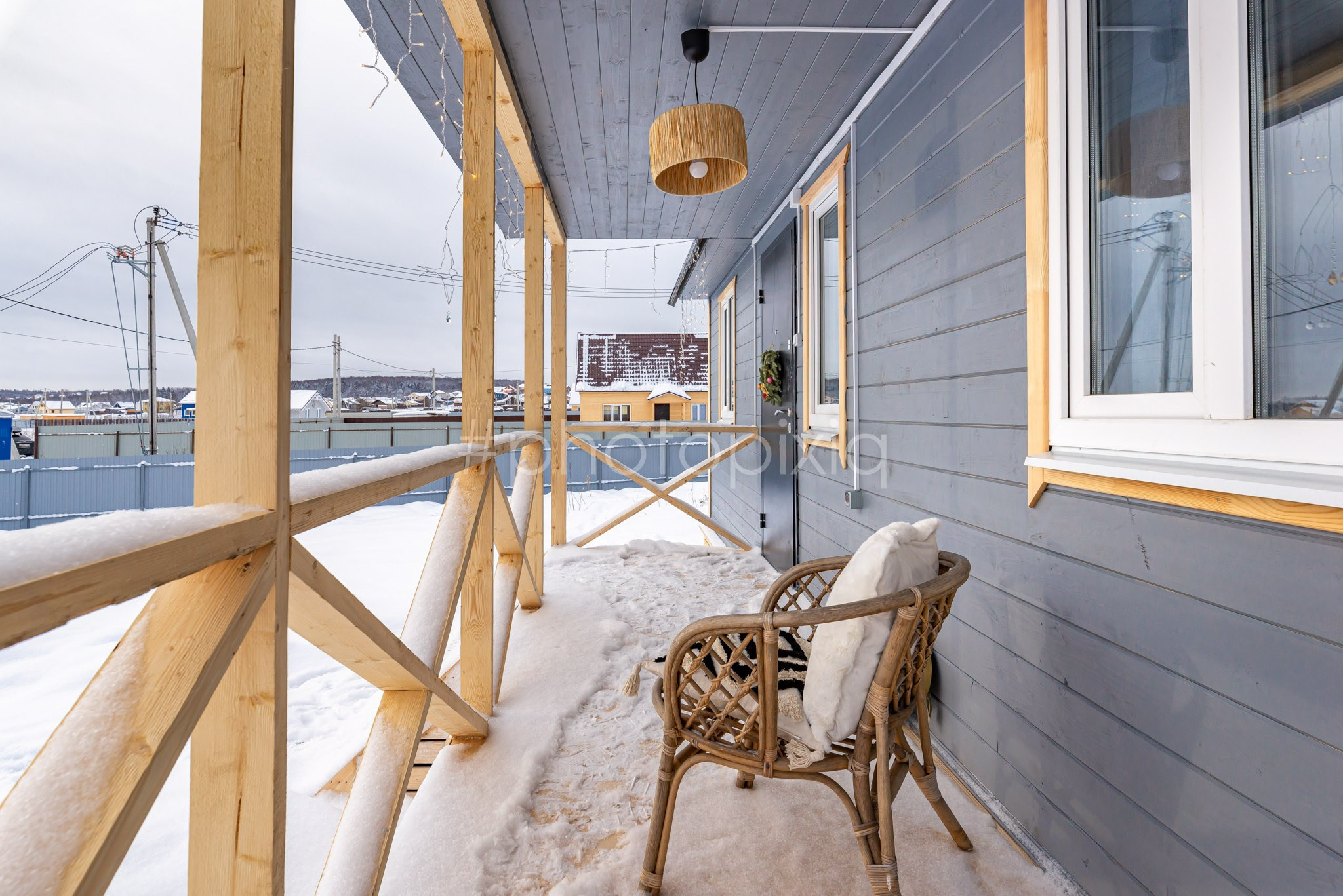 Съёмка дачного дома в КП Ольшаны для продажи. Интерьерная съёмка и виртуальные туры — Интерьерный фотограф Кузнецов Сергей (photopixiq)