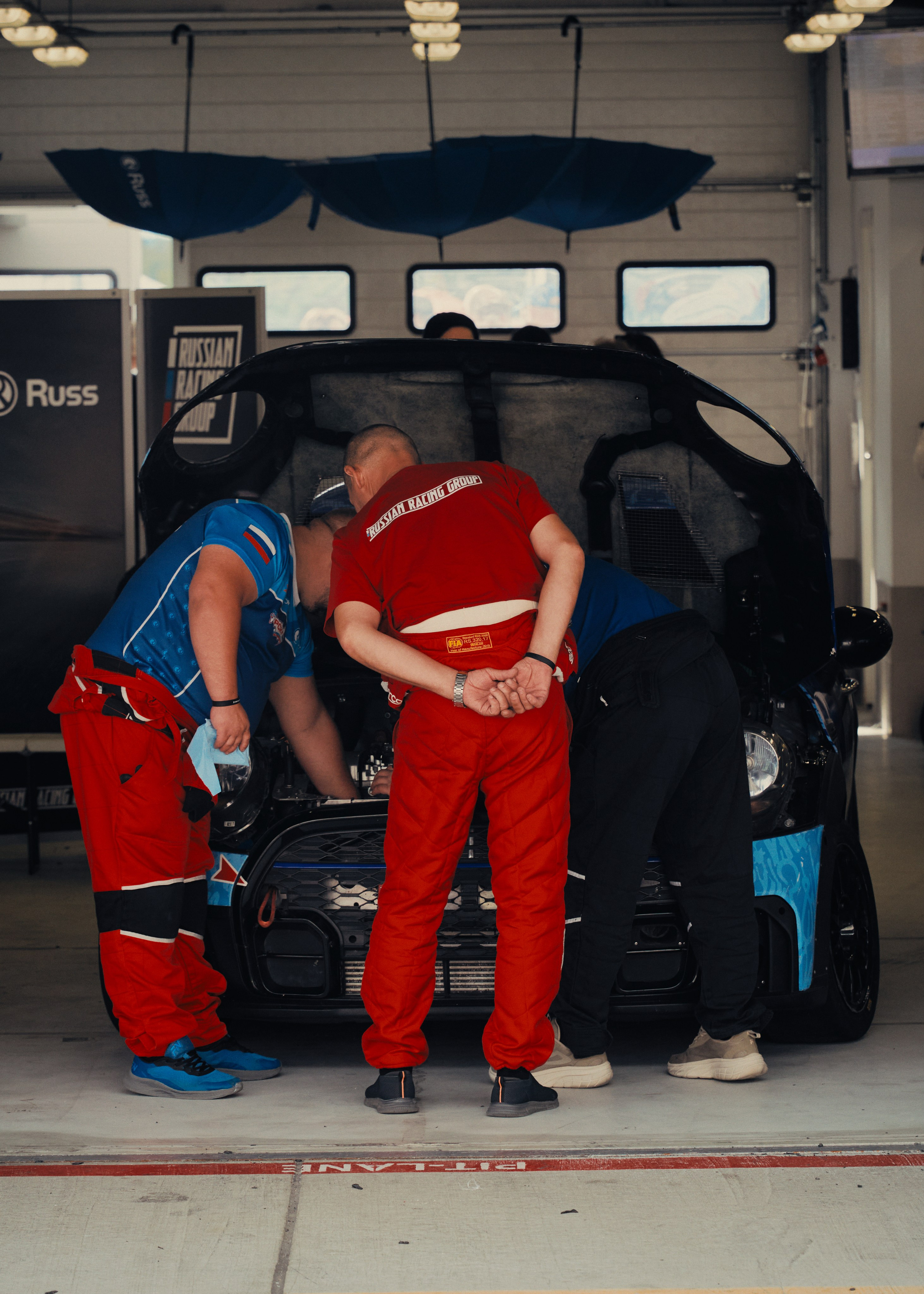 REC 2025. Автомобильный и коммерческий фотограф Москва