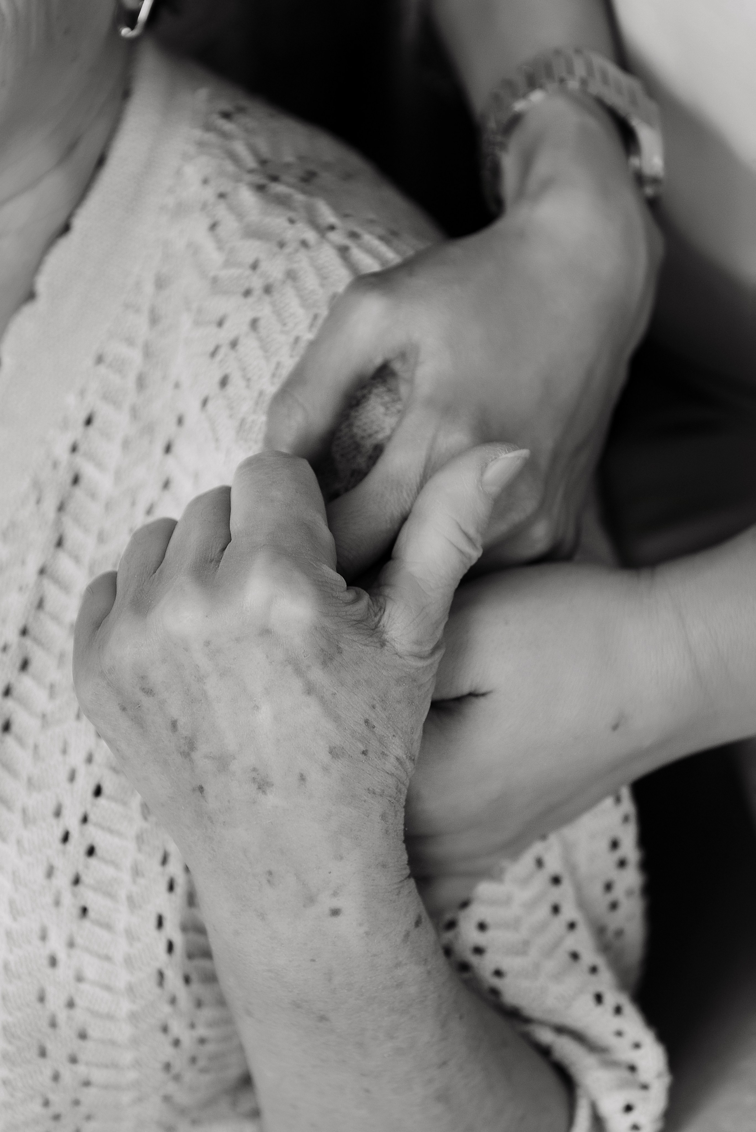 Семейная съёмка большой семьи в Москве. Детский фотограф в Долгопрудном и Москве