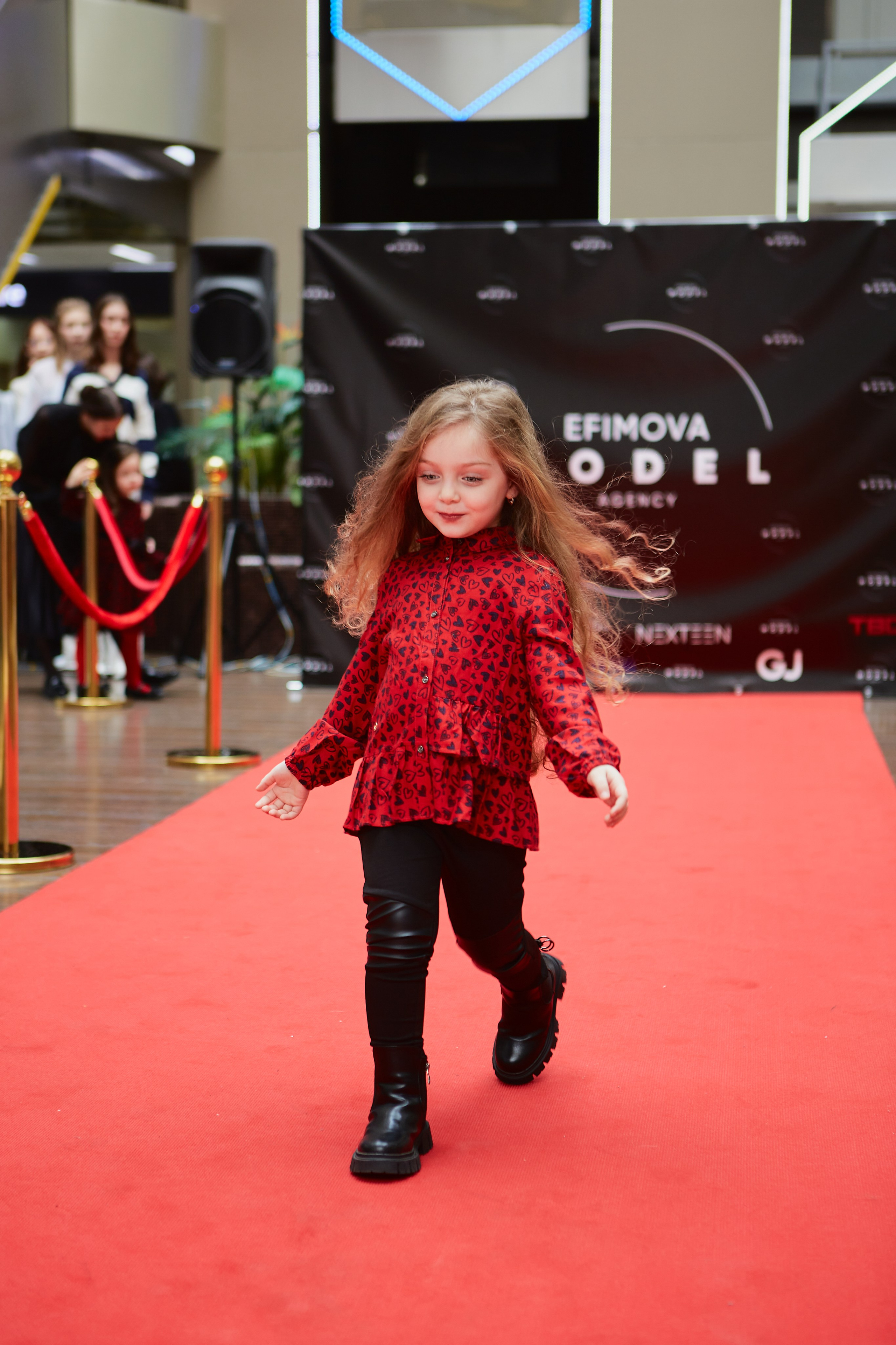 FASHION SHOW ТЦ Sun City. Efimova Model Agency