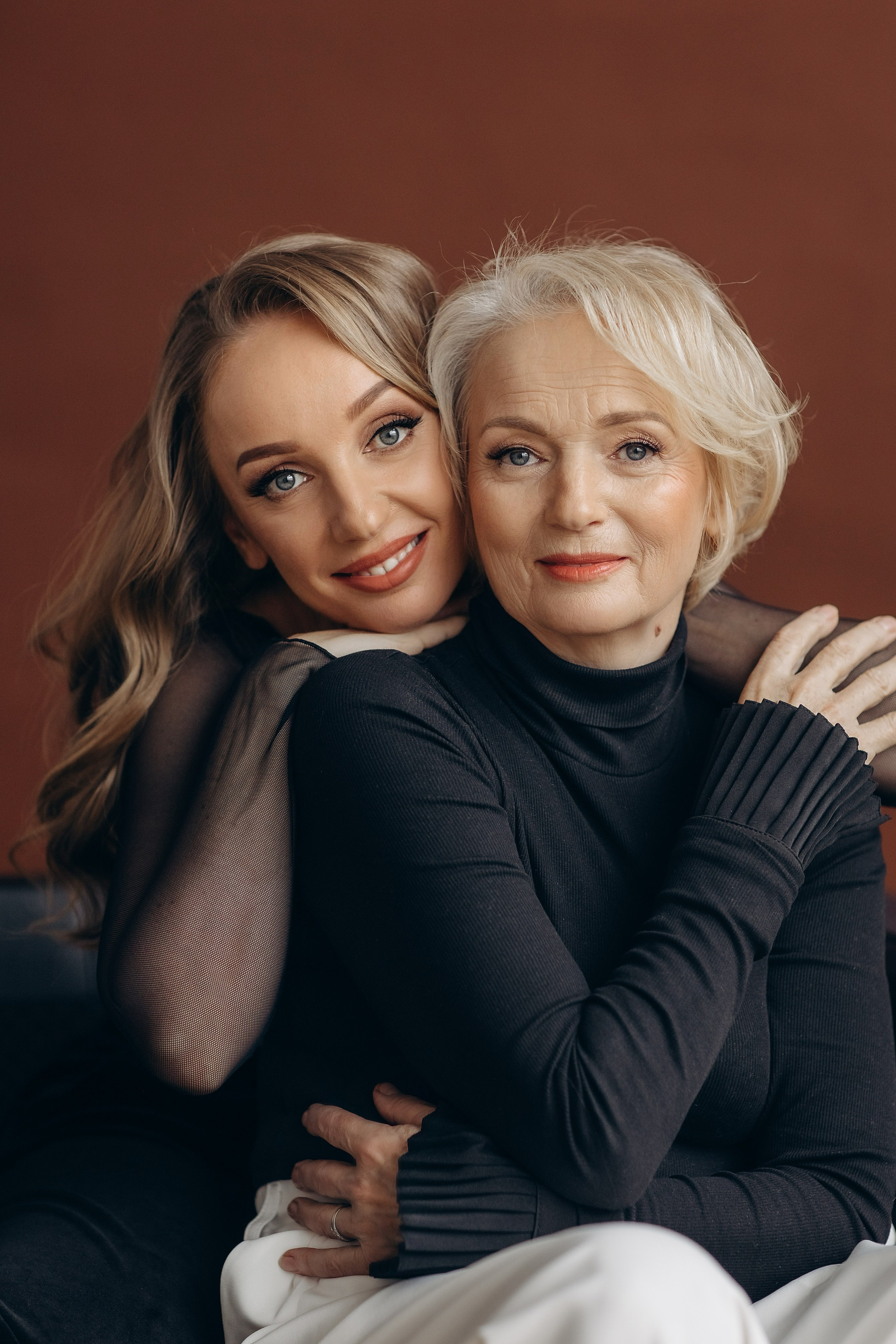 МАМА. Главная