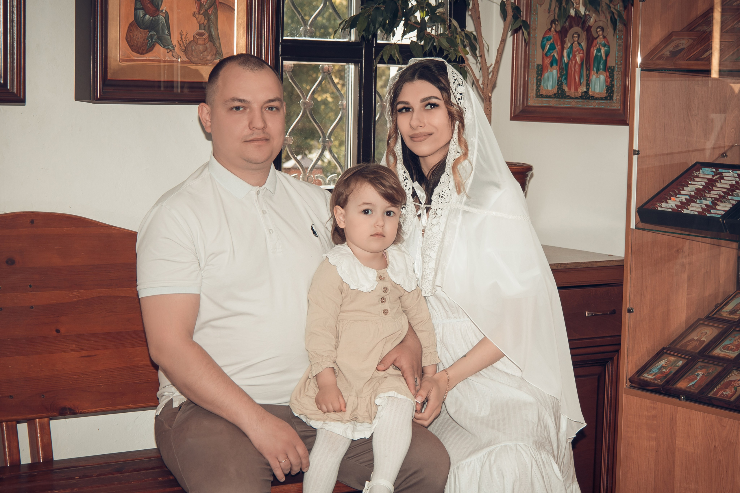 Таинство Крещения Киры. Благовещенская церковь. Семейный фотограф в Рязани и Рязанской области