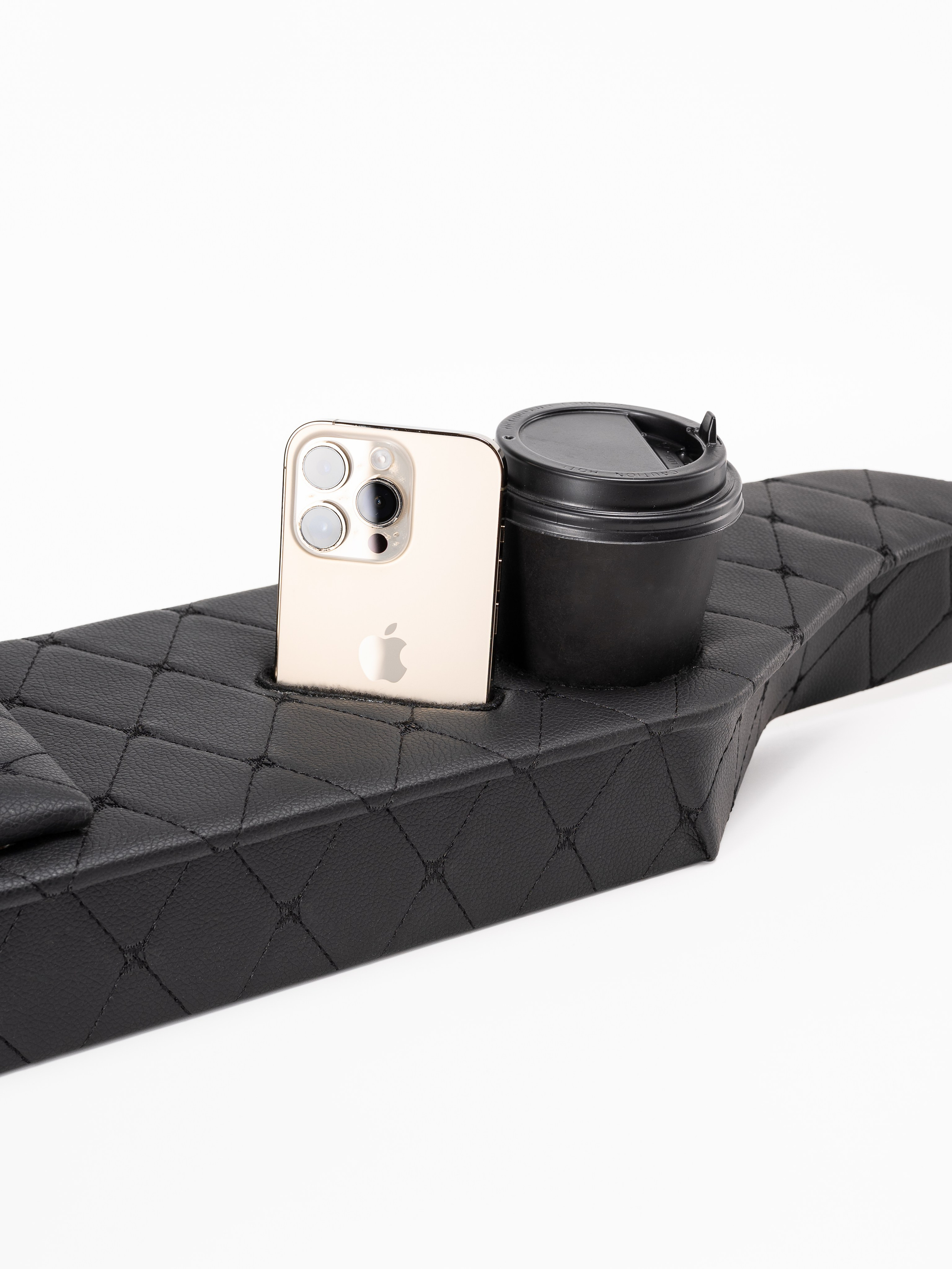 Автоподлокотники на дверь газели. Предметный фотограф, фото для маркетплейсов Пятигорск, КМВ