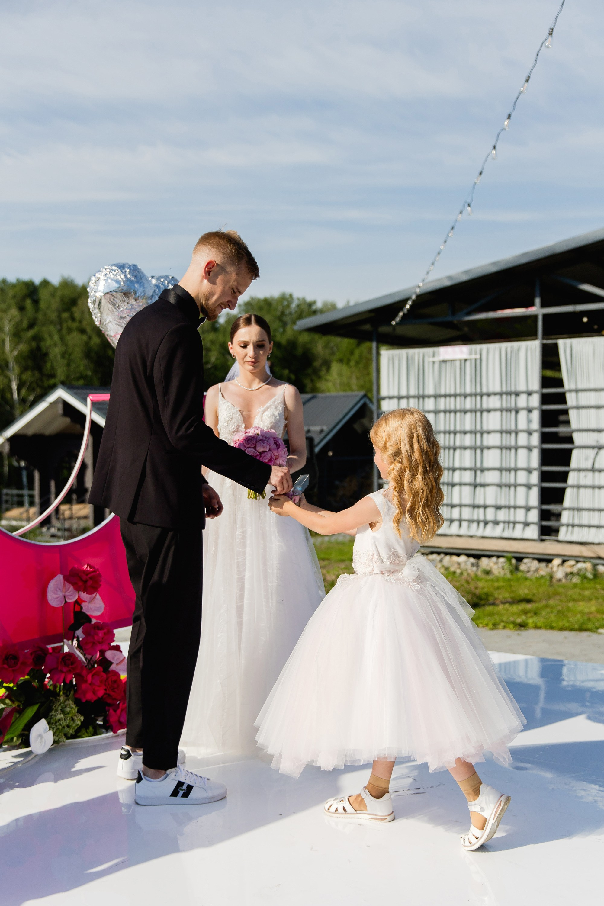 Малиновый фейерверк эмоций. Свадебный фотограф в Томске | Александр Овчаренко