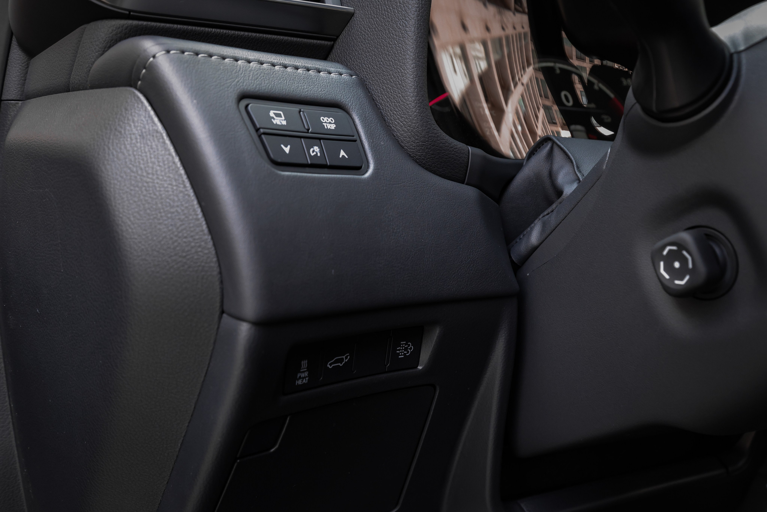 2024 LEXUS LX 500d. Mixturecaptures