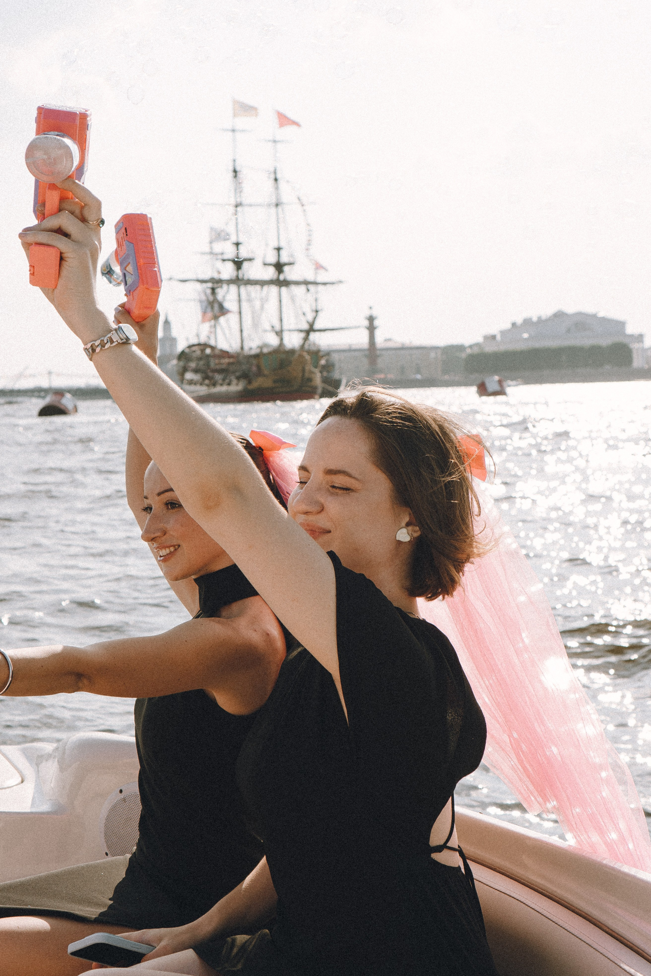 ДЕВИЧНИК НА КАТЕРЕ. Профессиональный фотограф, Санкт-Петербург — Виктория Богомолова