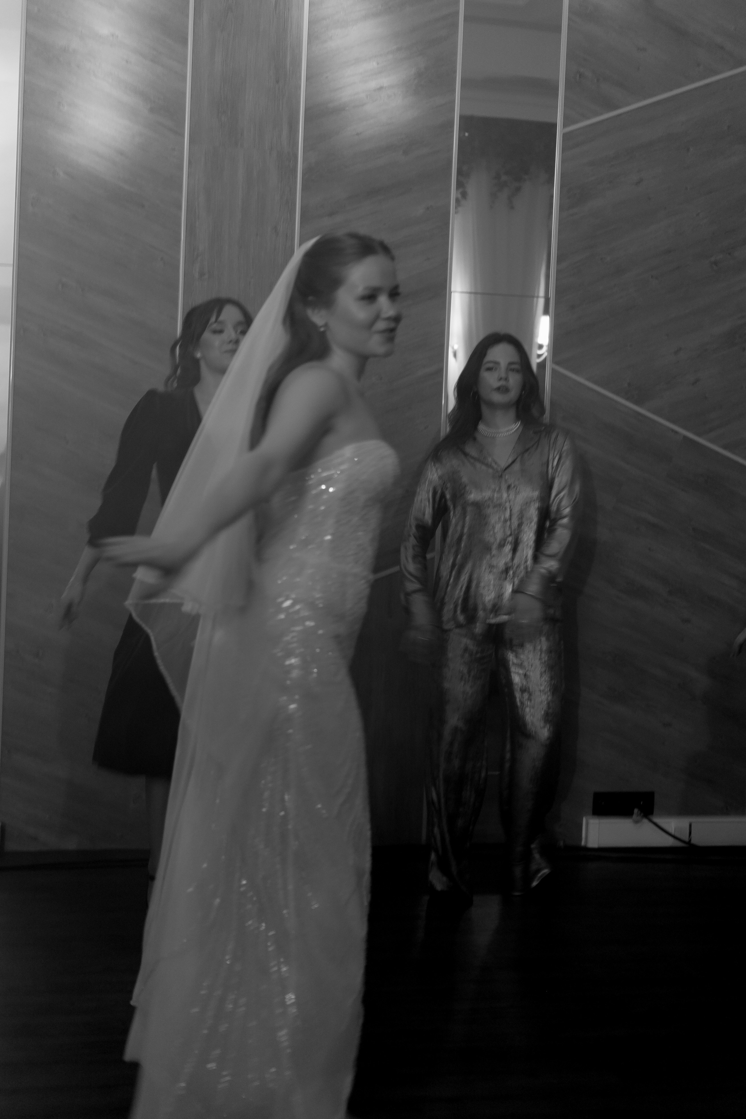 СЬЕМКА СВАДЕБНОГО БАНКЕТА (СНЯТО В СИБИРЕ В НИЖНЕВАРТОВСКЕ). Профессиональный фотограф, Санкт-Петербург — Виктория Богомолова