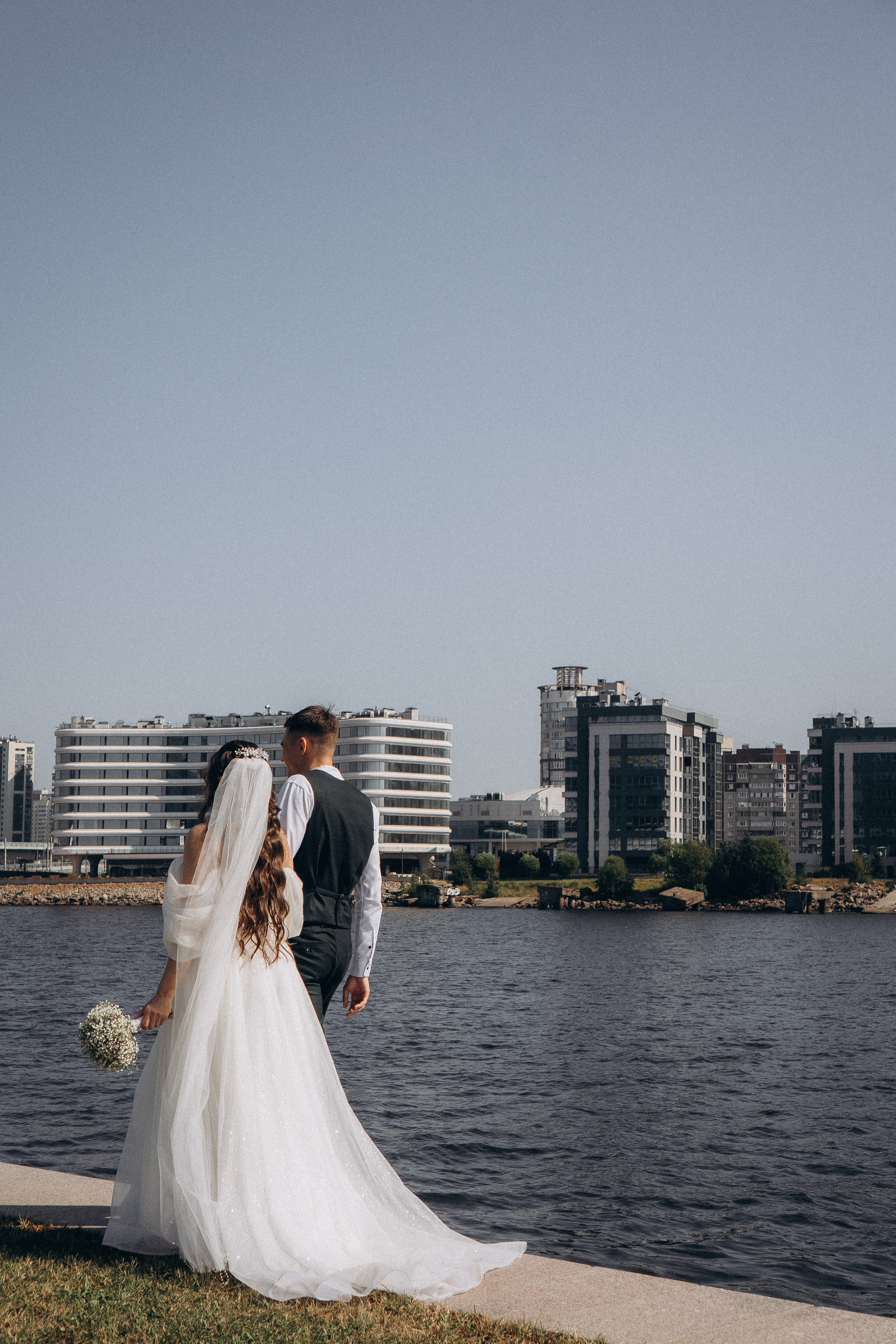 СВАДЕБНАЯ СЬЕМК В ПАРКЕ 300-ЛЕТИЯ. Профессиональный фотограф, Санкт-Петербург — Виктория Богомолова