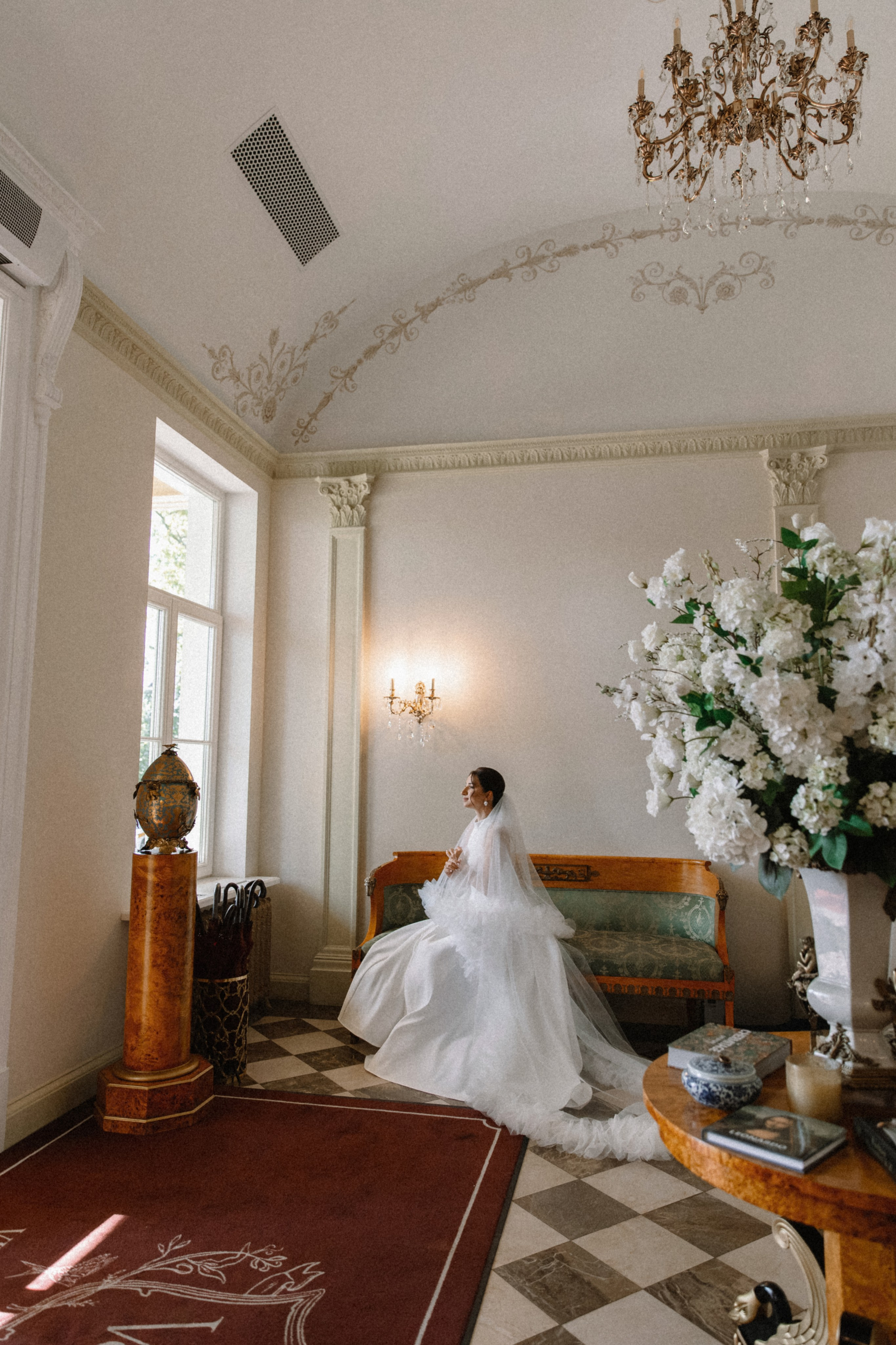 Николь — ваш любимый фотограф в Санкт-Петербурге