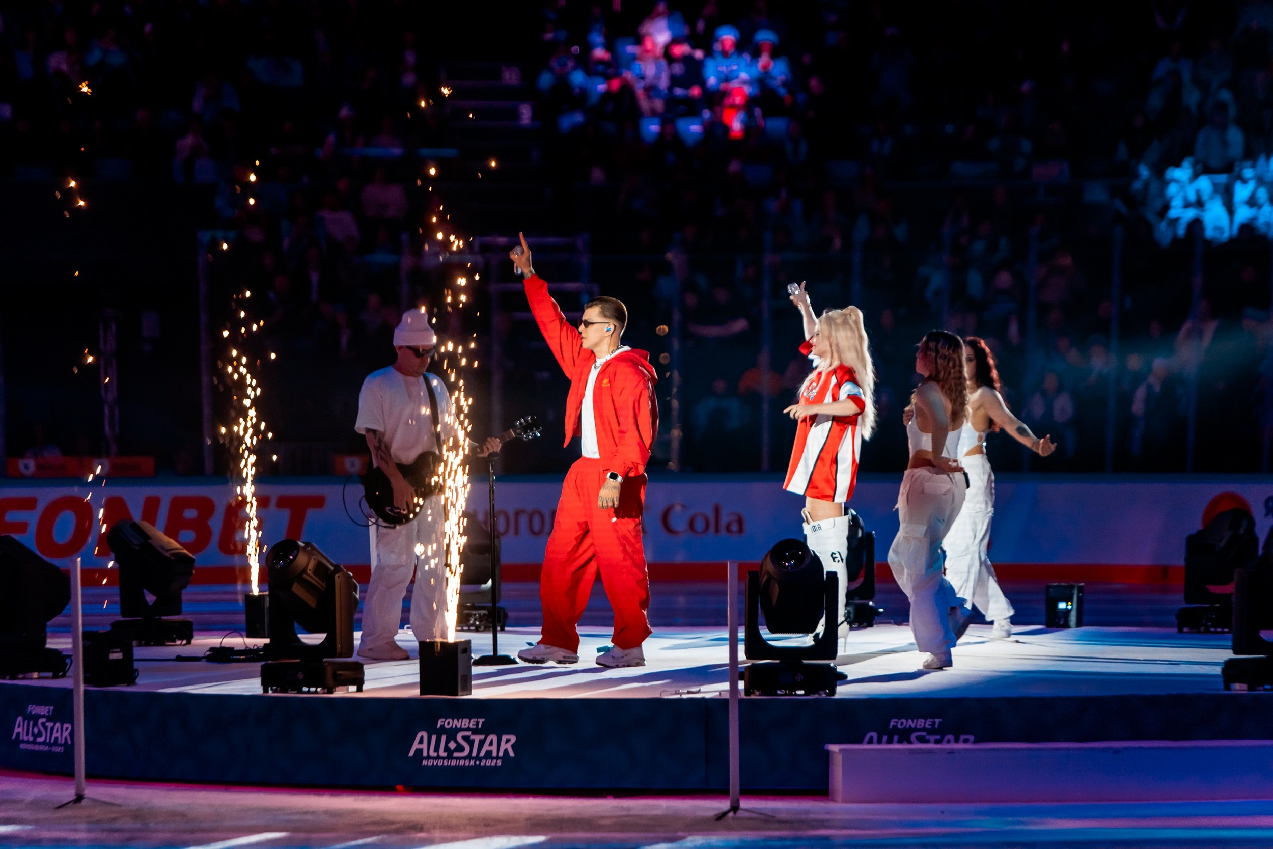 KHL All-Star 2025. Репортажный фотограф в Сочи Дмитрий Ветринский