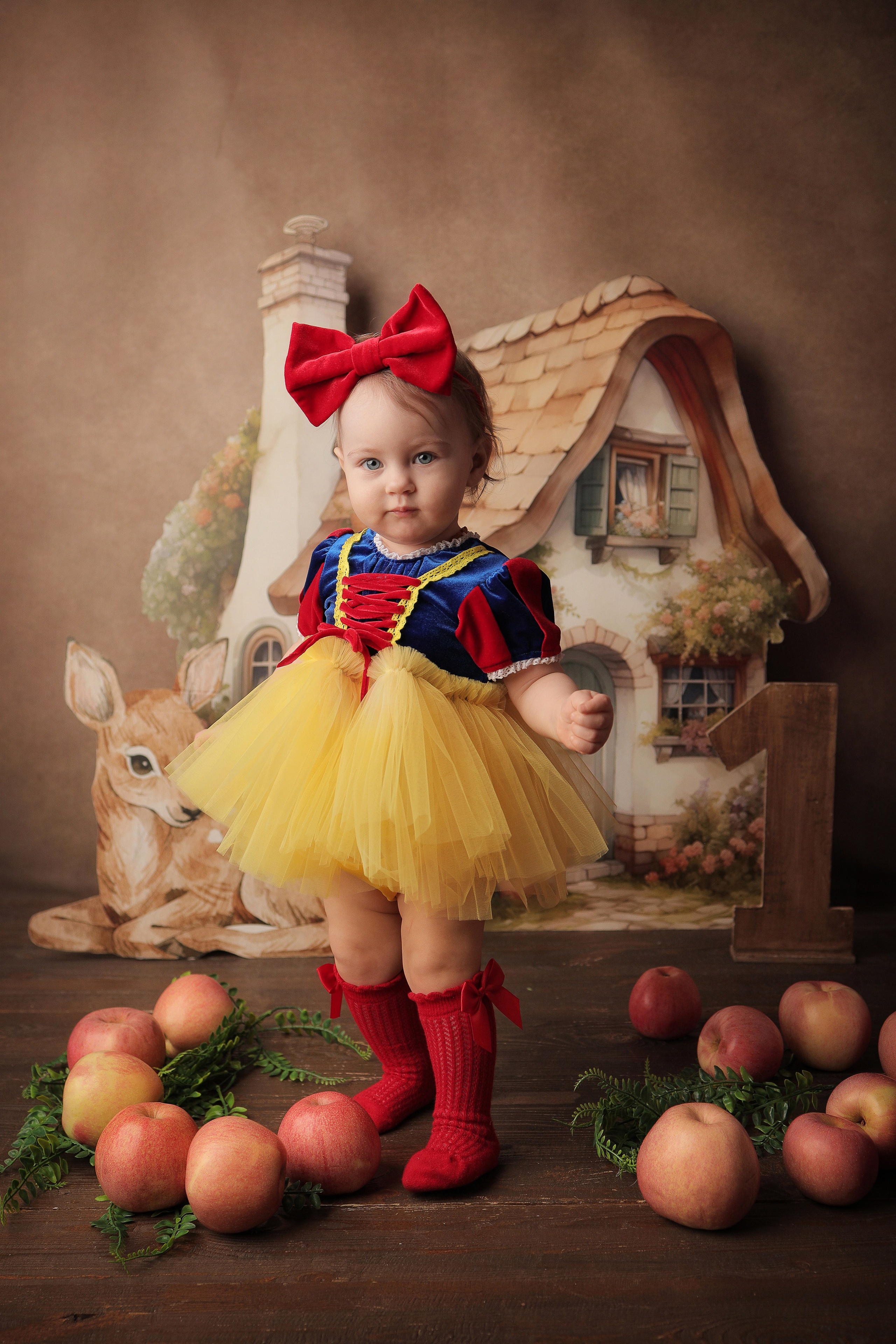 Ксюшенька, 1 годик. Фотограф новорожденных в Новокузнецке Анна Горошникова