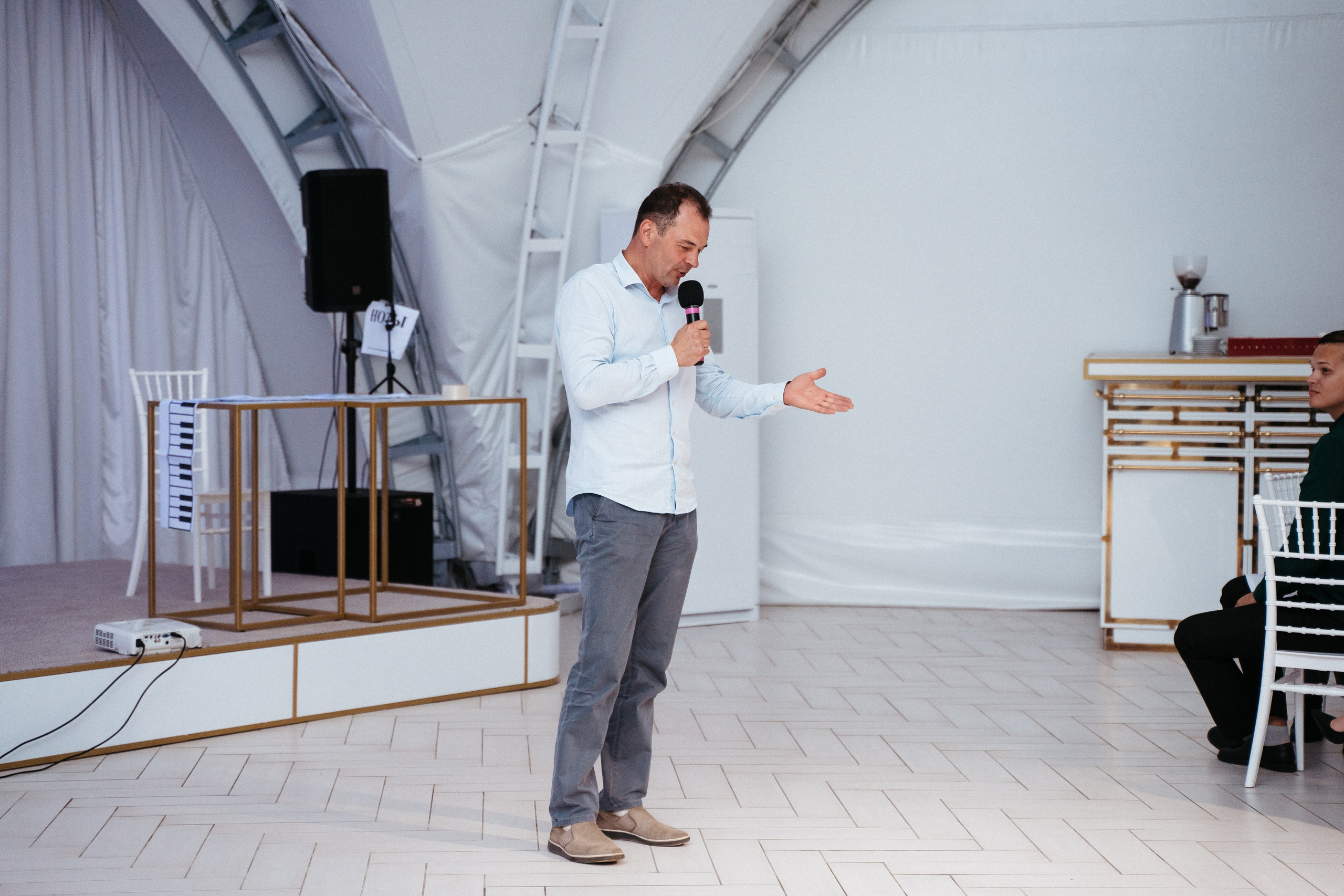 Ави Центр. Свадебный фотограф в Симферополе