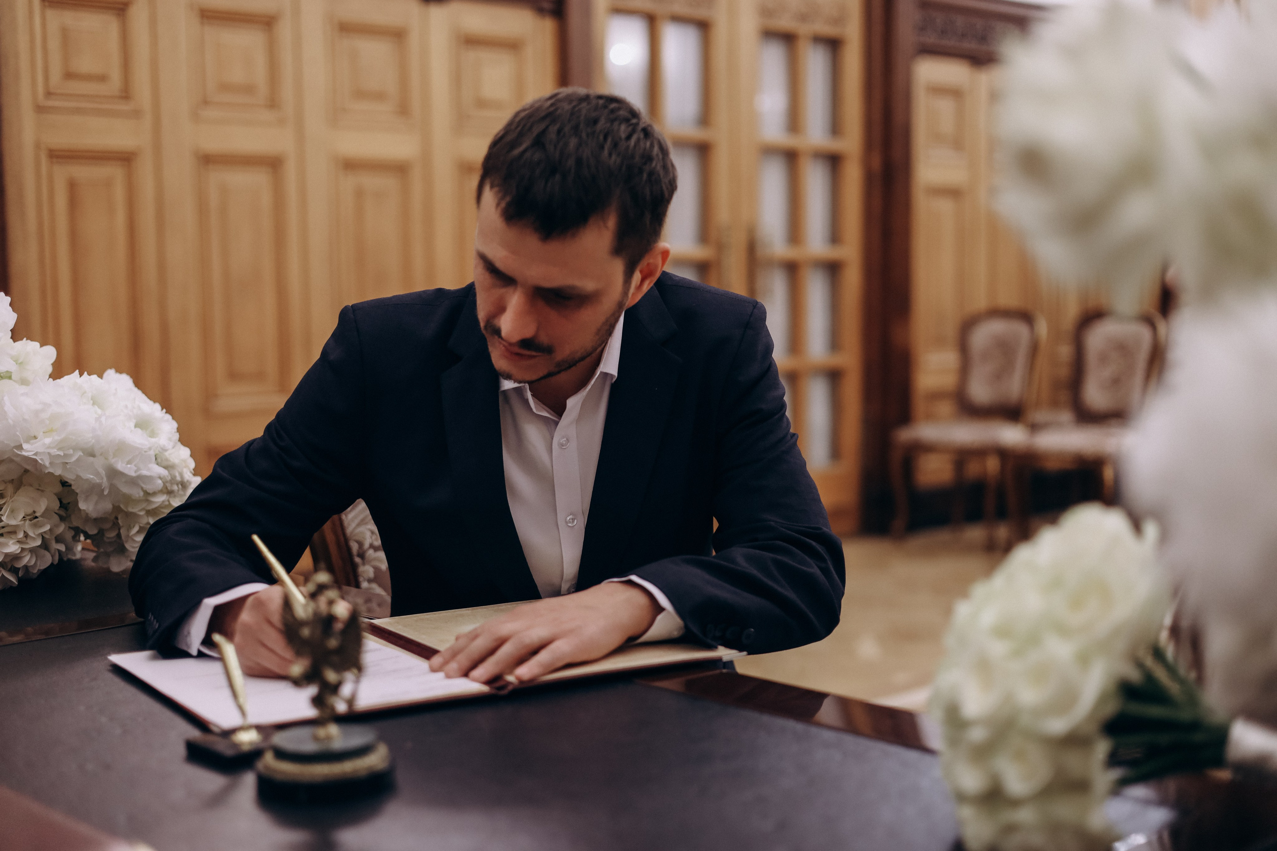 Ира и Денис. Амбассадори + Грибоедовский. Диана Чечель. Свадебный и семейный фотограф в Москве