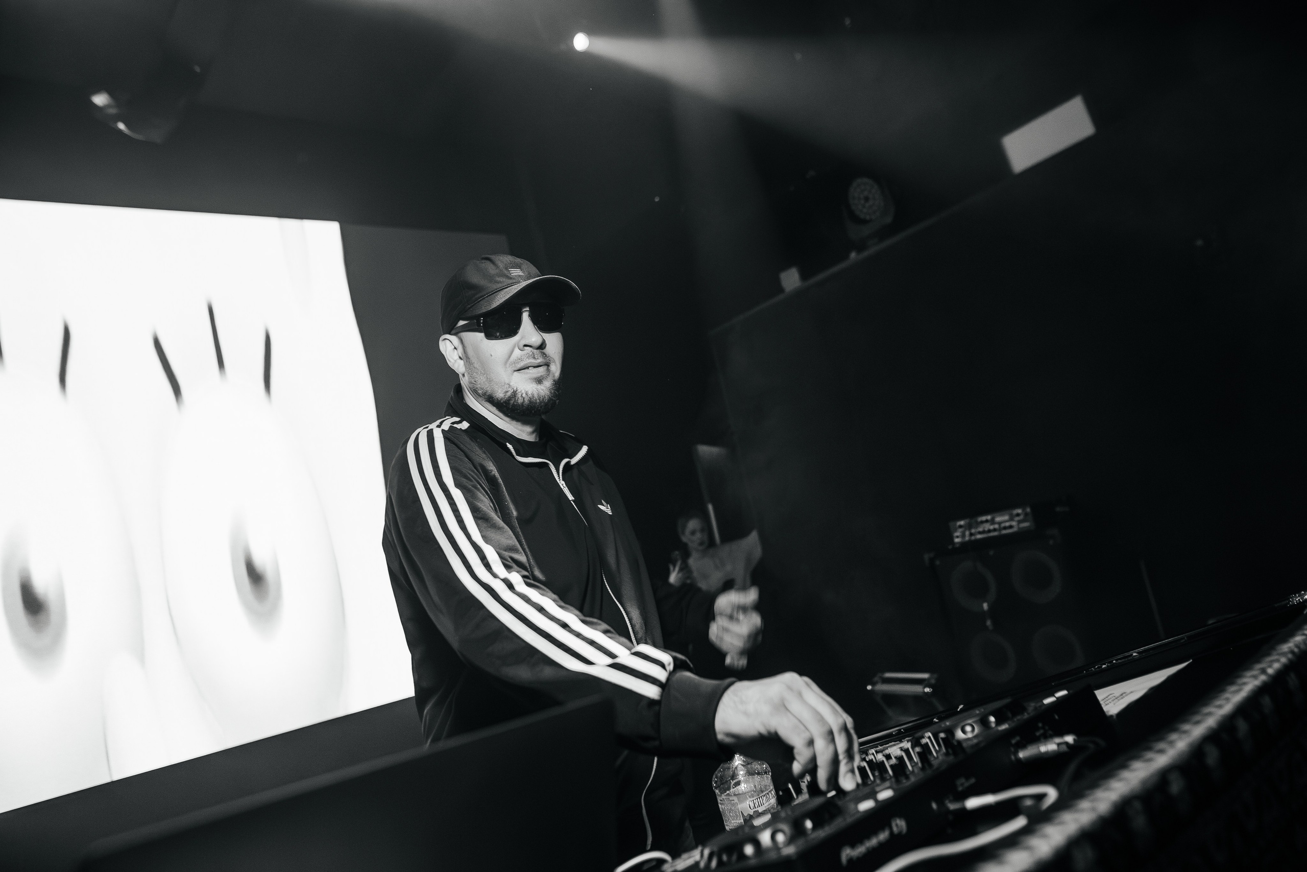 Хрися и Hotzzen. Pravda. 03.05.2025. Главная