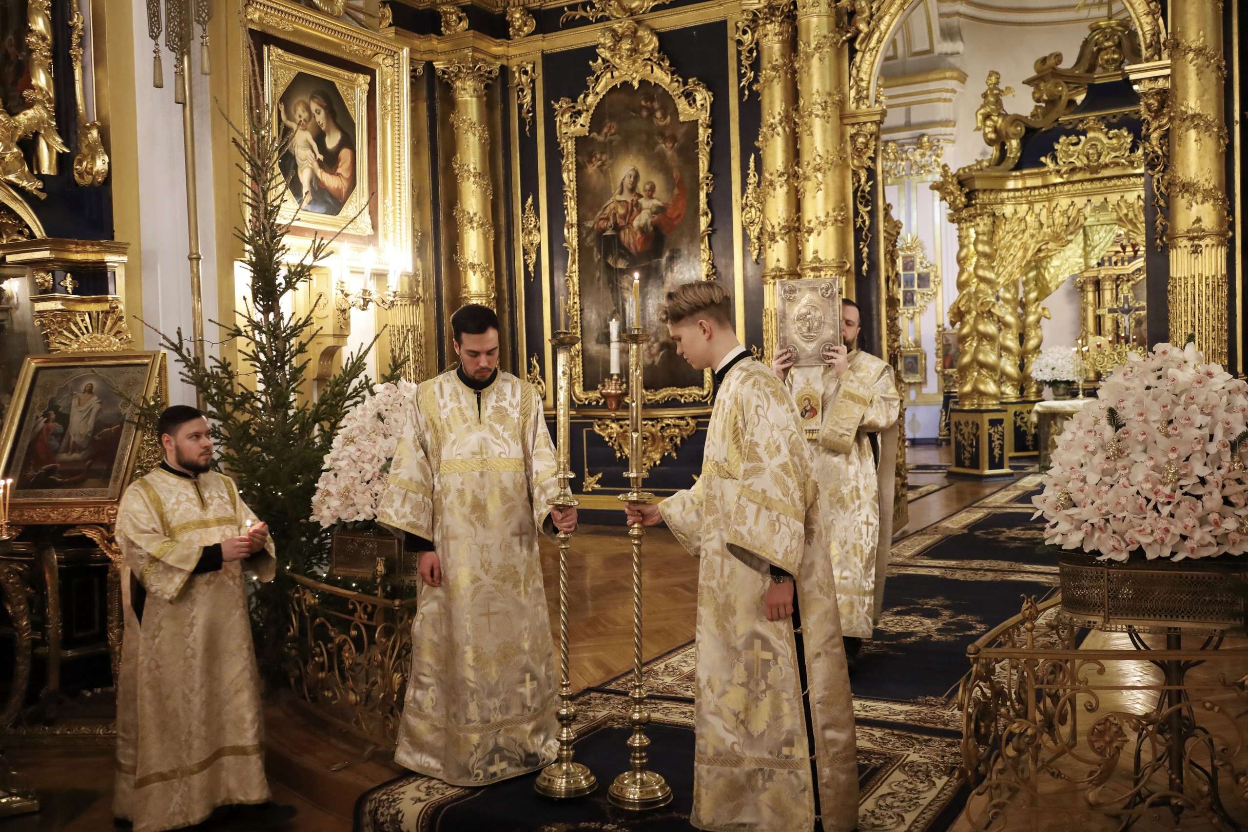 НАВЕЧЕРИЕ РОЖДЕСТВА ХРИСТОВА (РОЖДЕСТВЕНСКИЙ СОЧЕЛЬНИК). НИКОЛО-БОГОЯВЛЕНСКИЙ МОРСКОЙ СОБОР