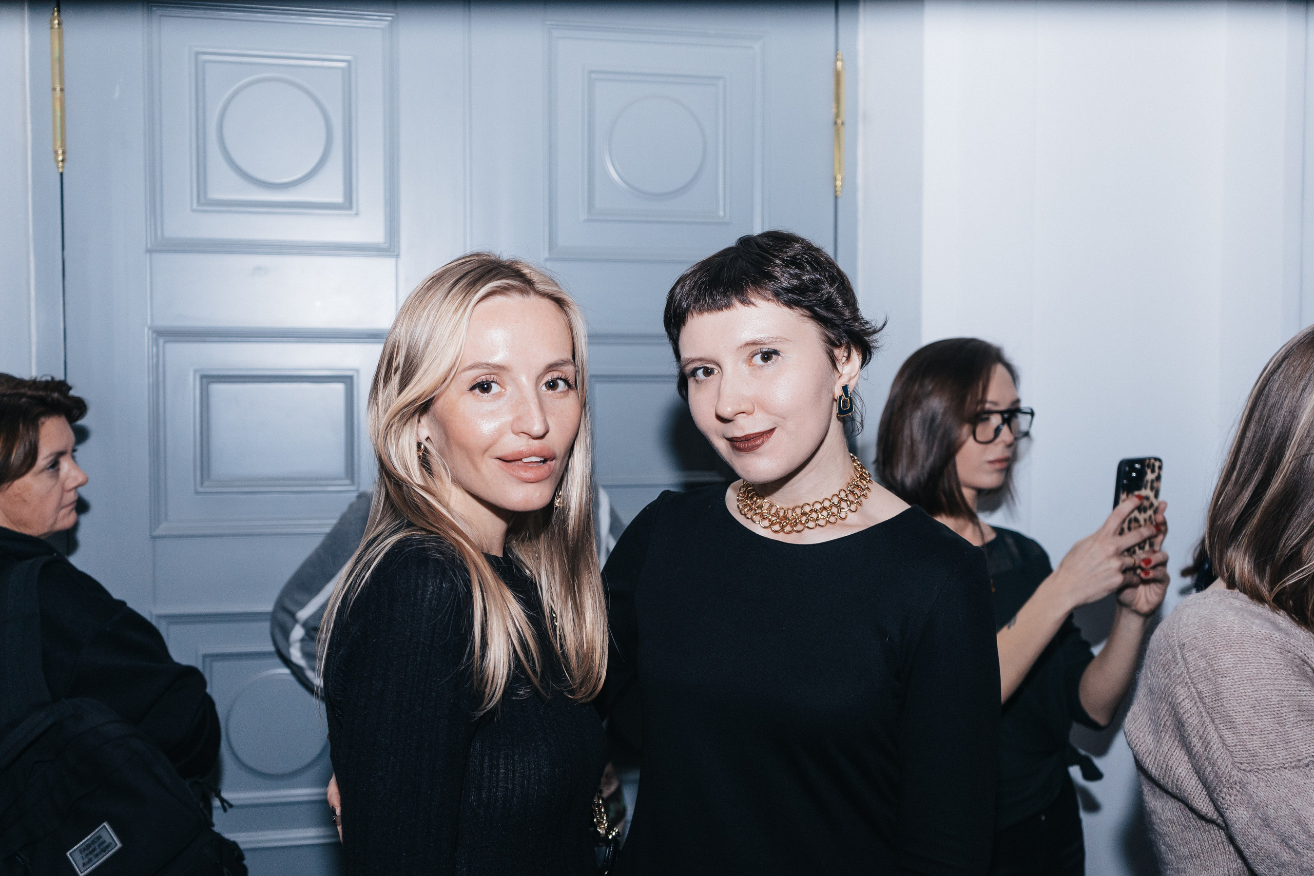 Выставка Юрия Литарова. Всё рождается. Всё продолжается. Портретный фотограф Нижний Новгород