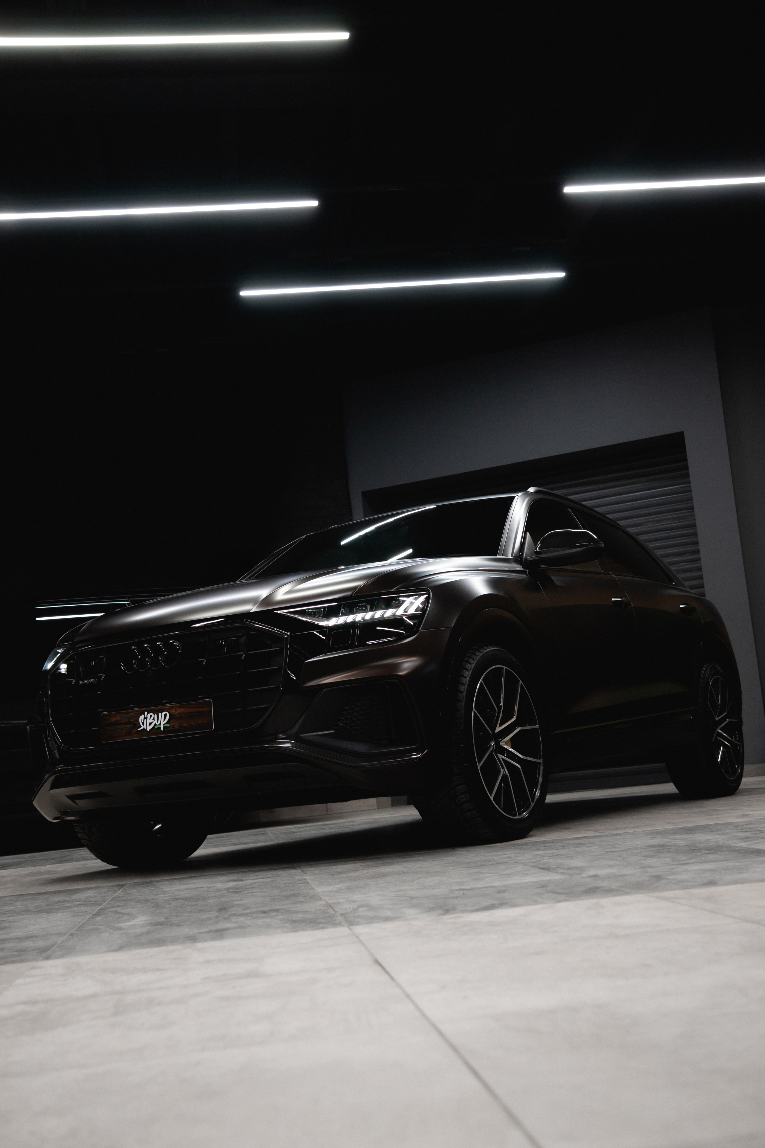 Audi Q8 matte. Автомобильный фотограф и видеограф в Новосибирске|Александра Косухина