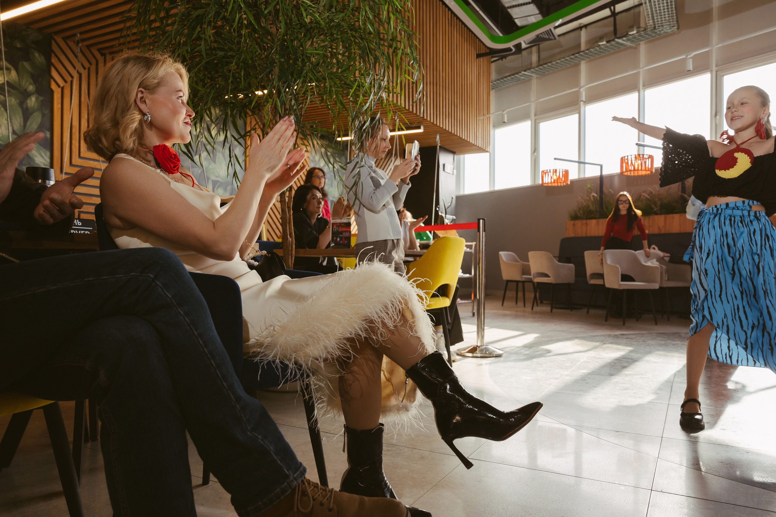 Fashion показ (Пермь). Свадебный, репортажный, семейный фотограф Елена Брюхова