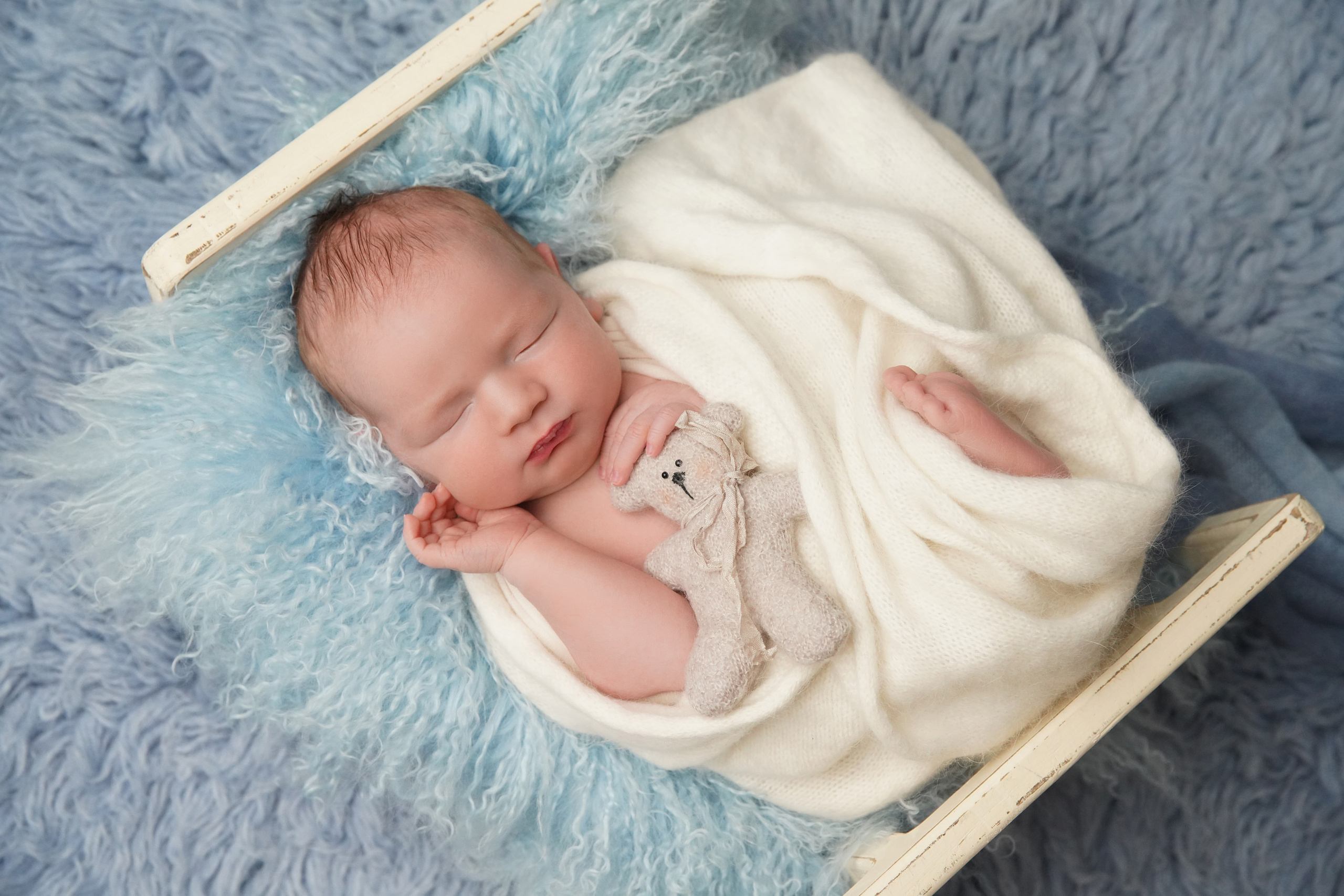 Мальчики. Фотограф новорожденных. Семейный и детский фотограф в городе Сургуте