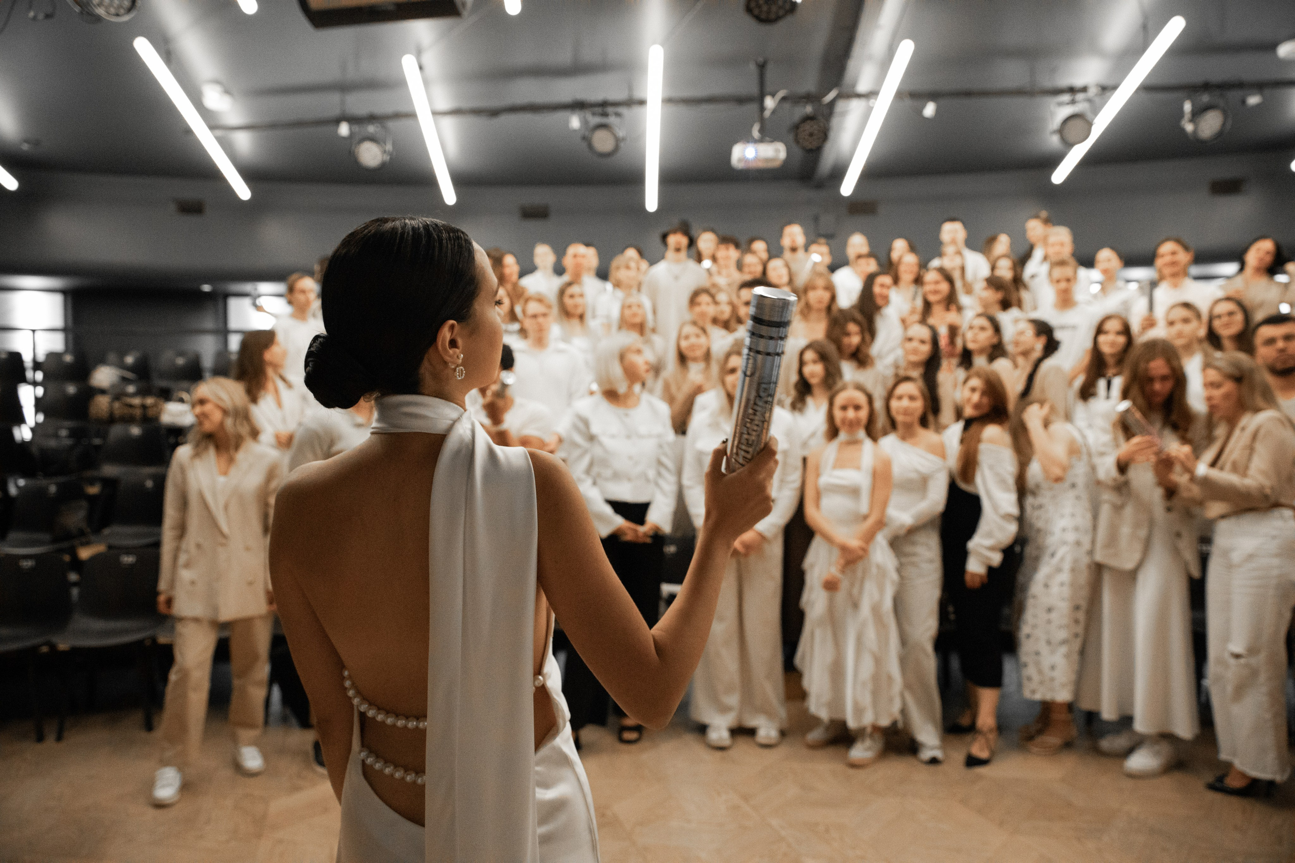 Полина Маришова | Оффлайн Тренинг по речи и голосу. Фотограф брендов и бизнеса в Москве Алексей Сентюрин