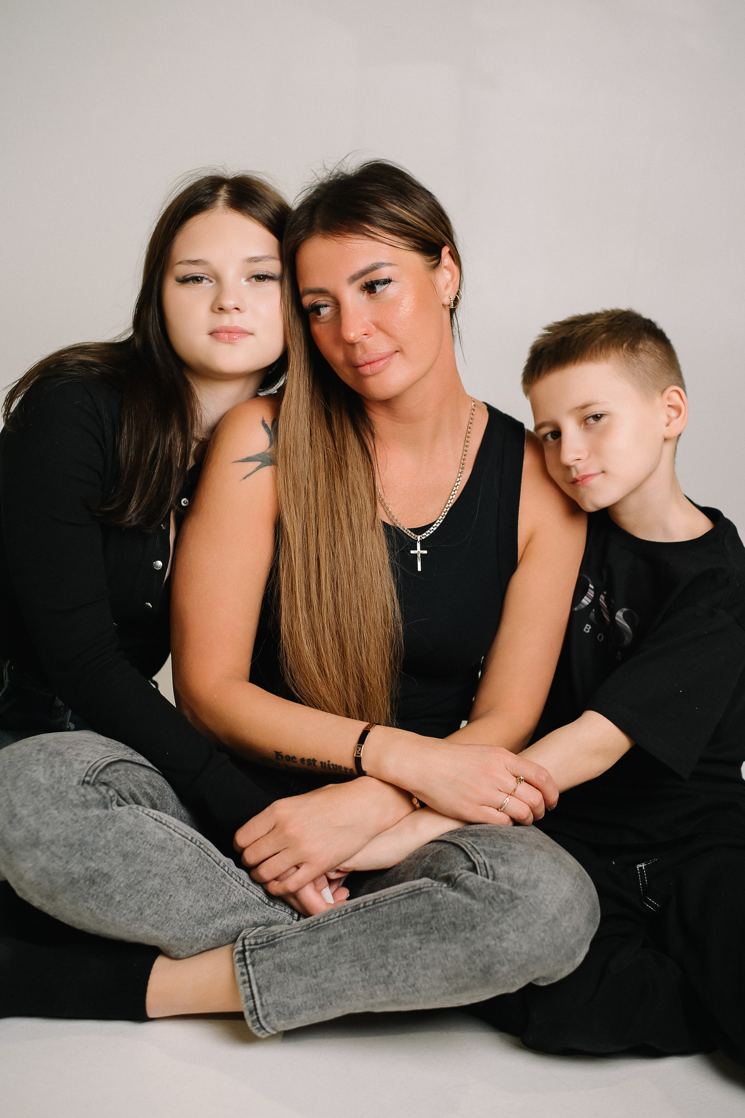 Александра с детьми